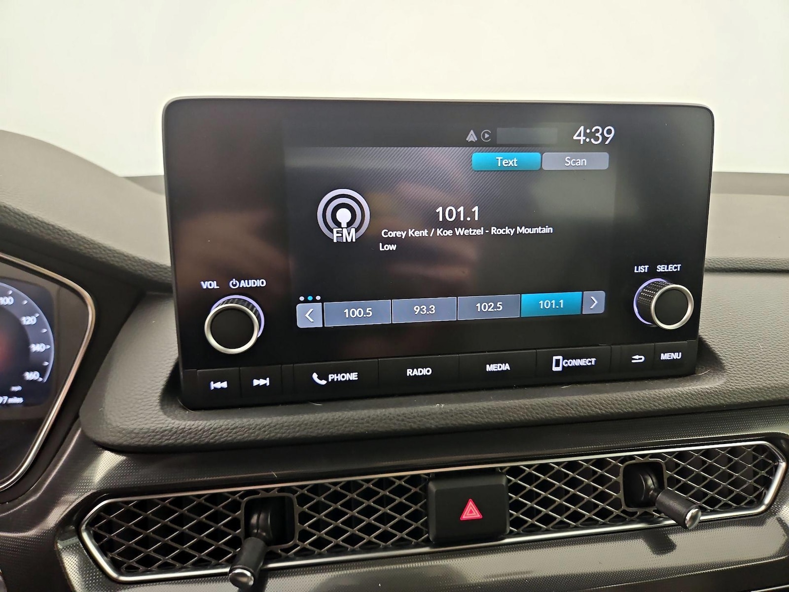 2024 Acura Integra A-Spec - Photo 16