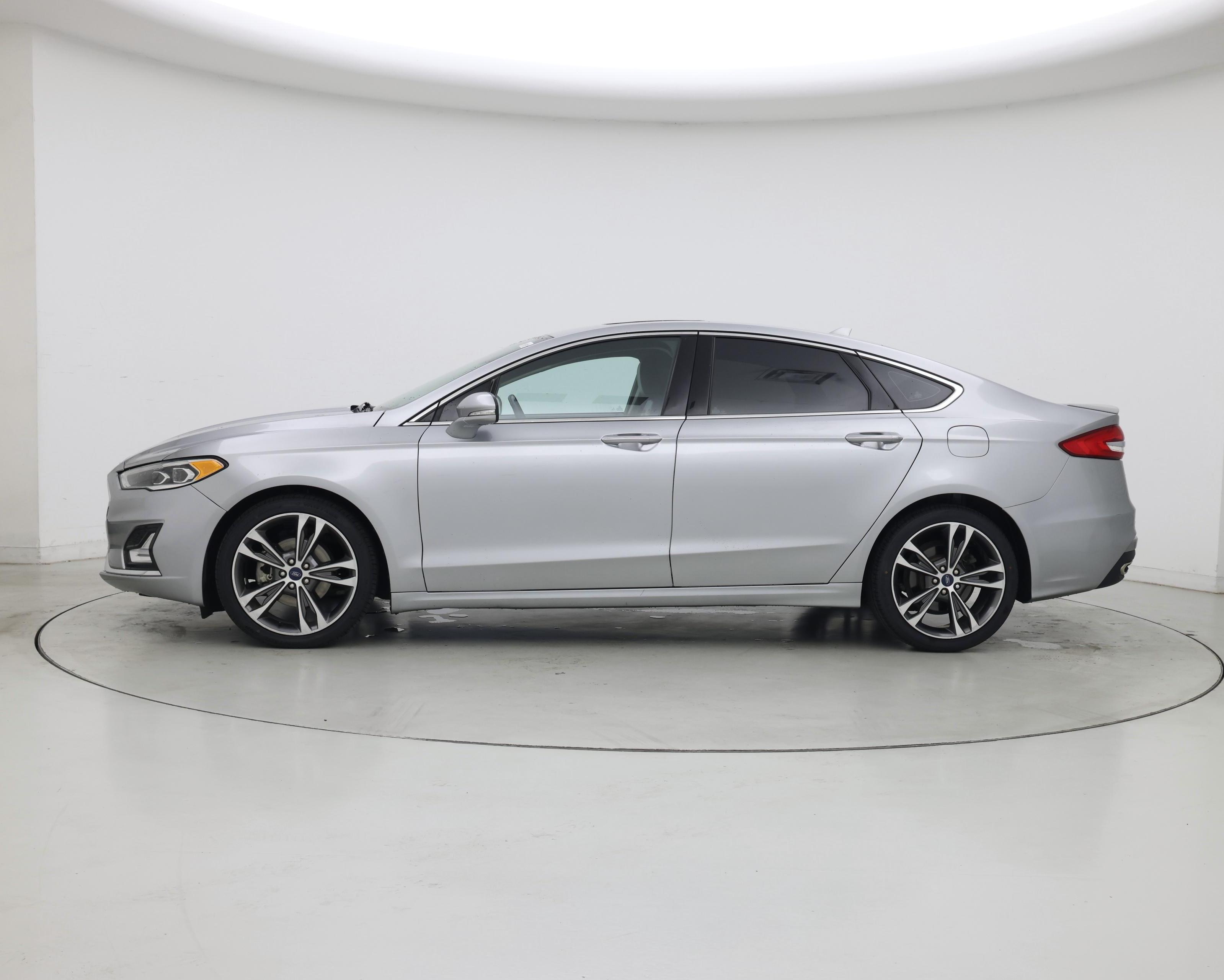 Thumbnail: 2020 Ford Fusion - 3