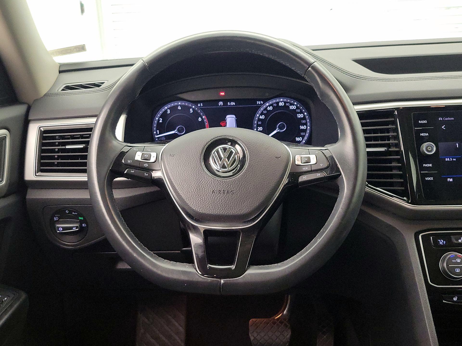 Thumbnail: 2019 Volkswagen Atlas - 10