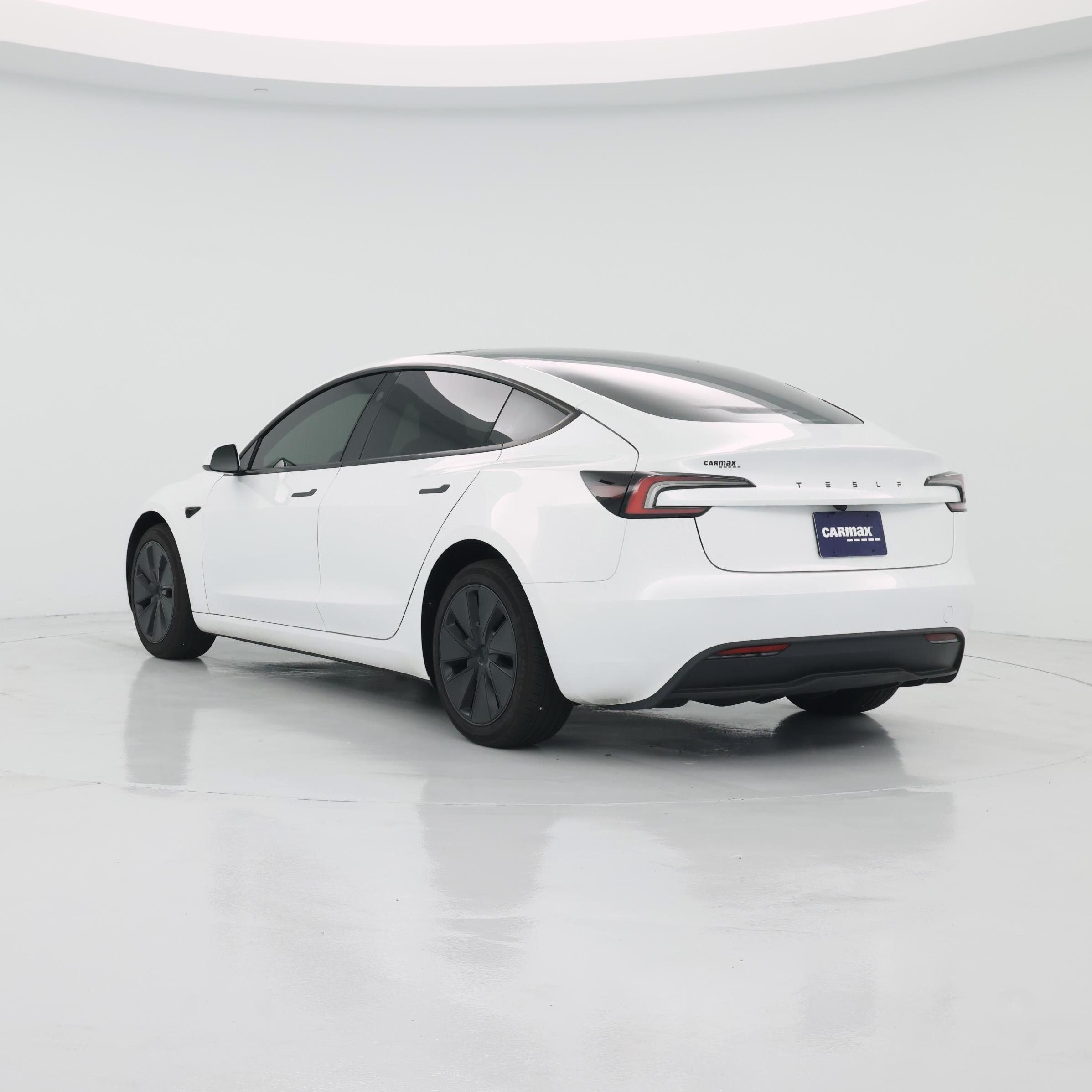 Thumbnail: 2026 Tesla Model 3 - 2