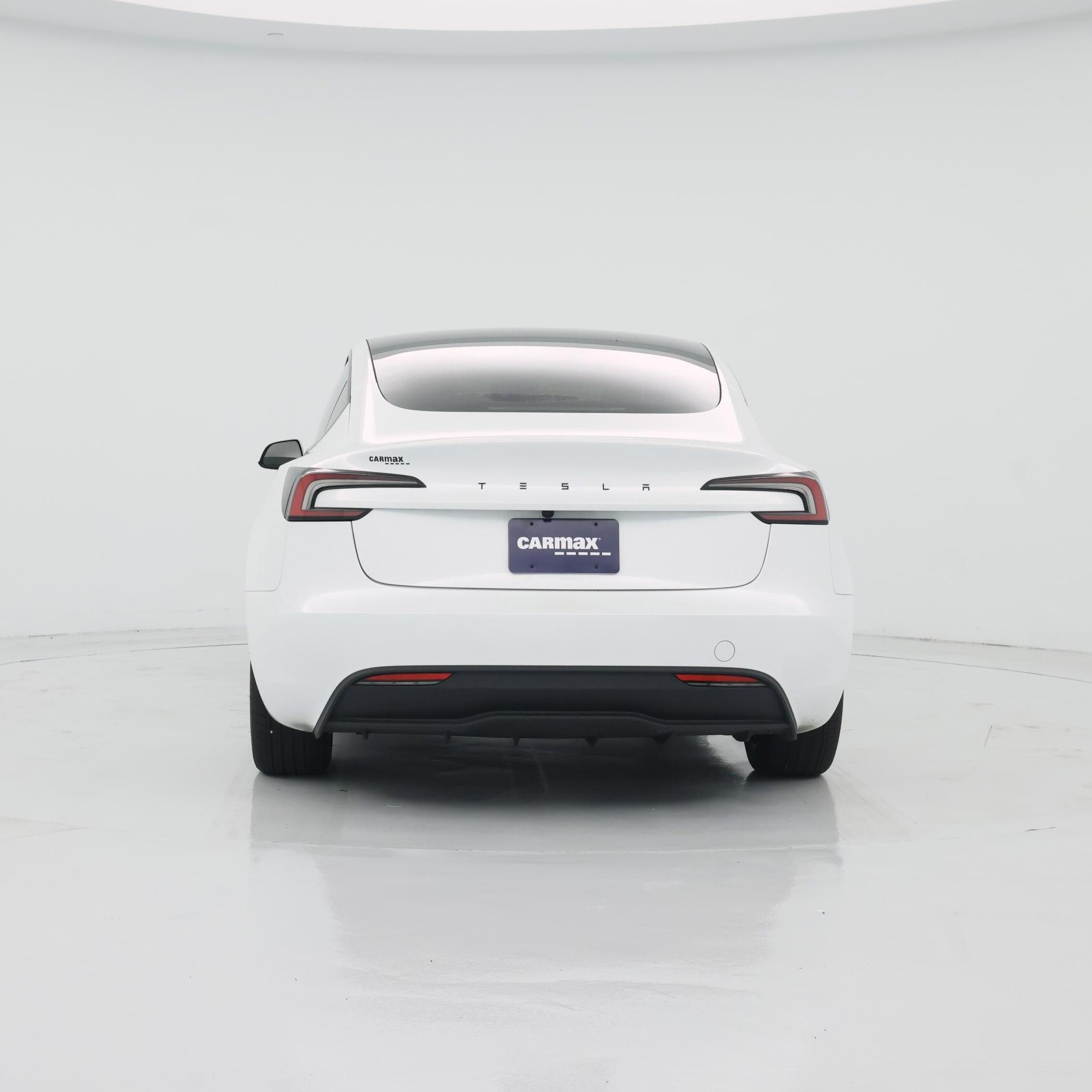 Thumbnail: 2026 Tesla Model 3 - 6