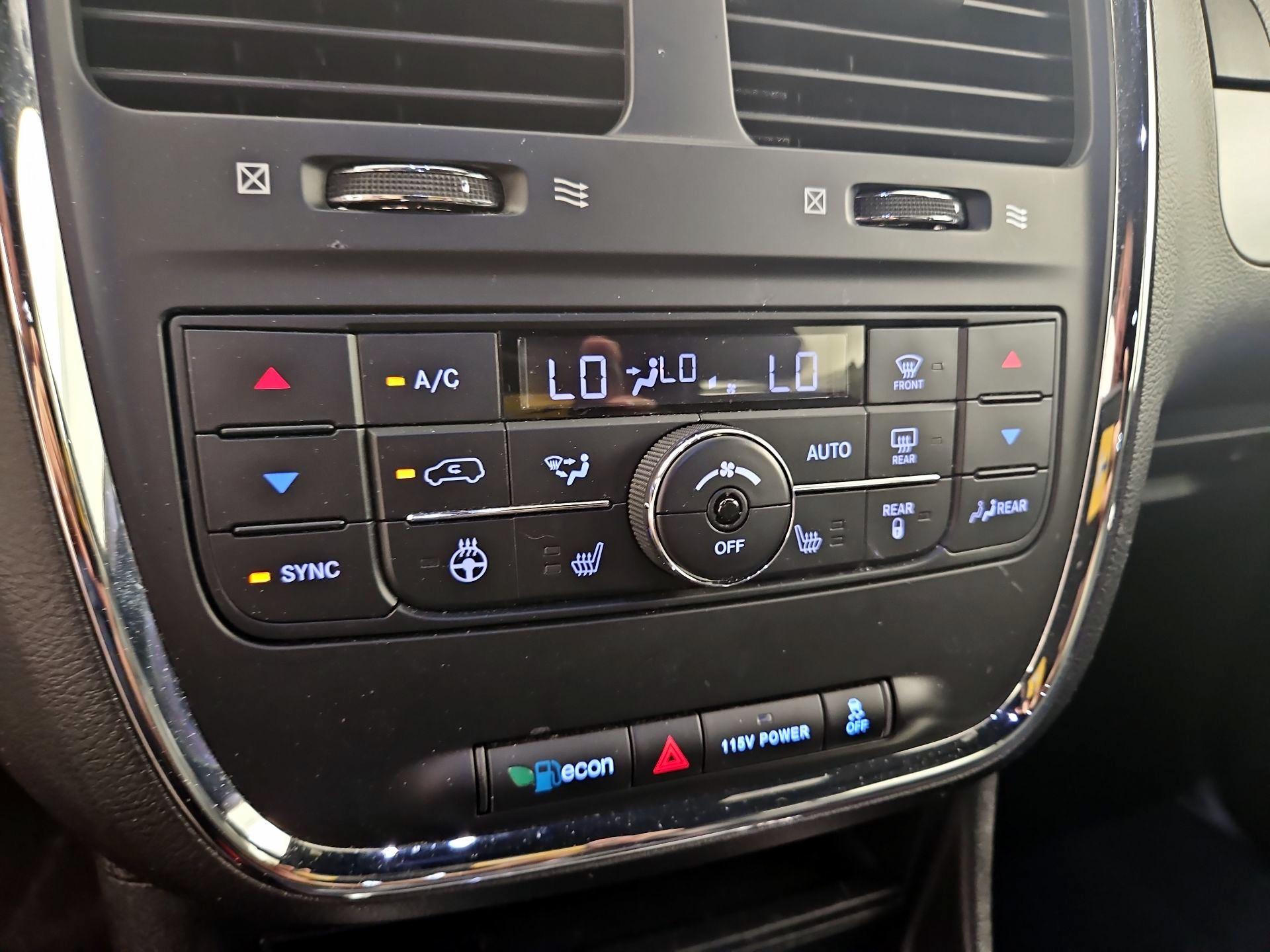 Thumbnail: 2019 Dodge Grand Caravan - 17