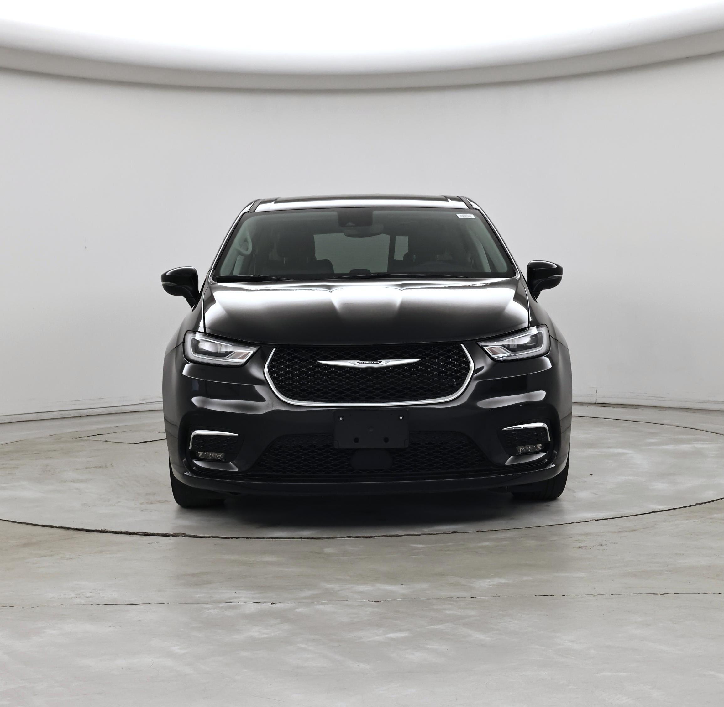 Thumbnail: 2023 Chrysler Pacifica - 5