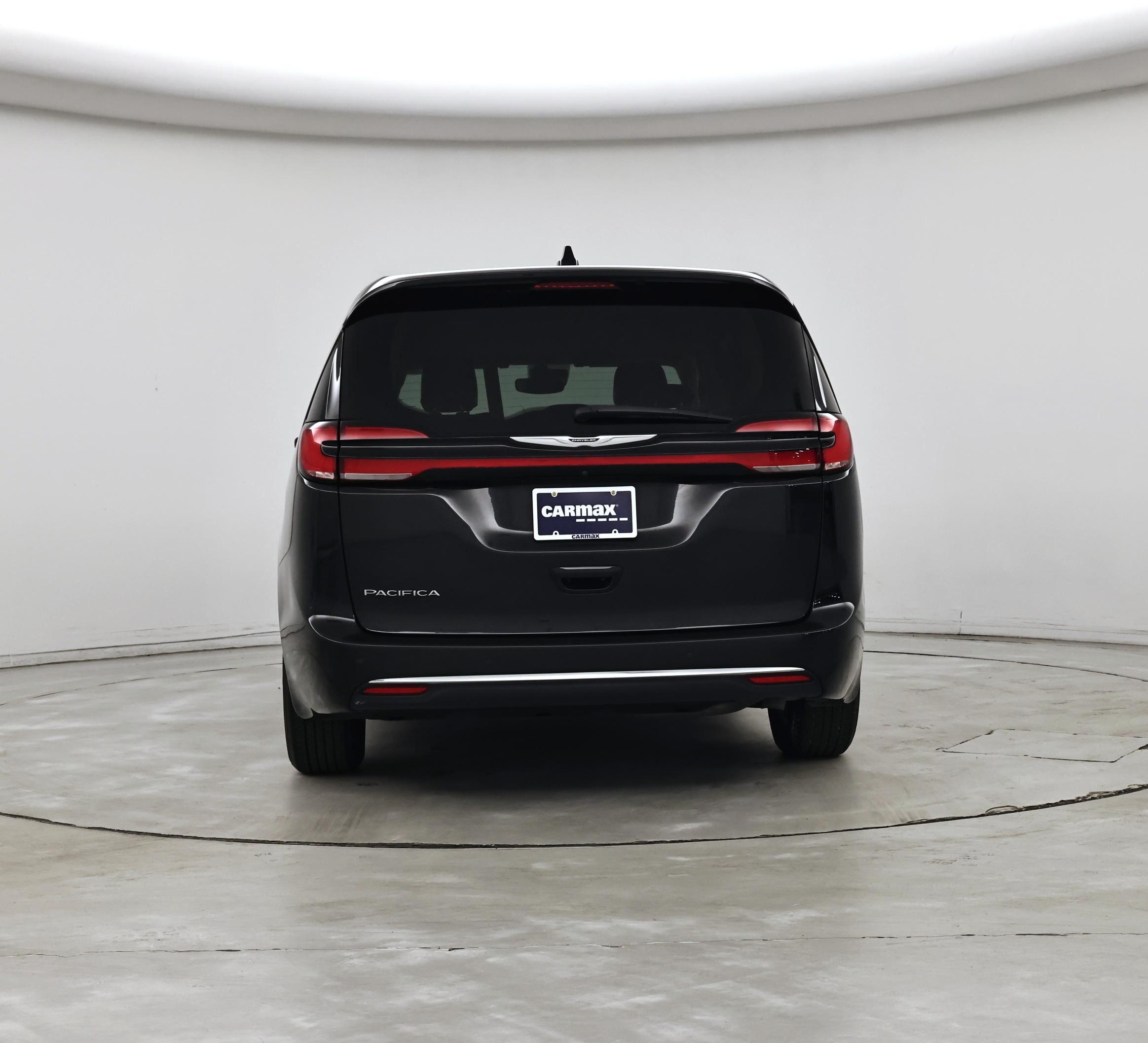 Thumbnail: 2023 Chrysler Pacifica - 6