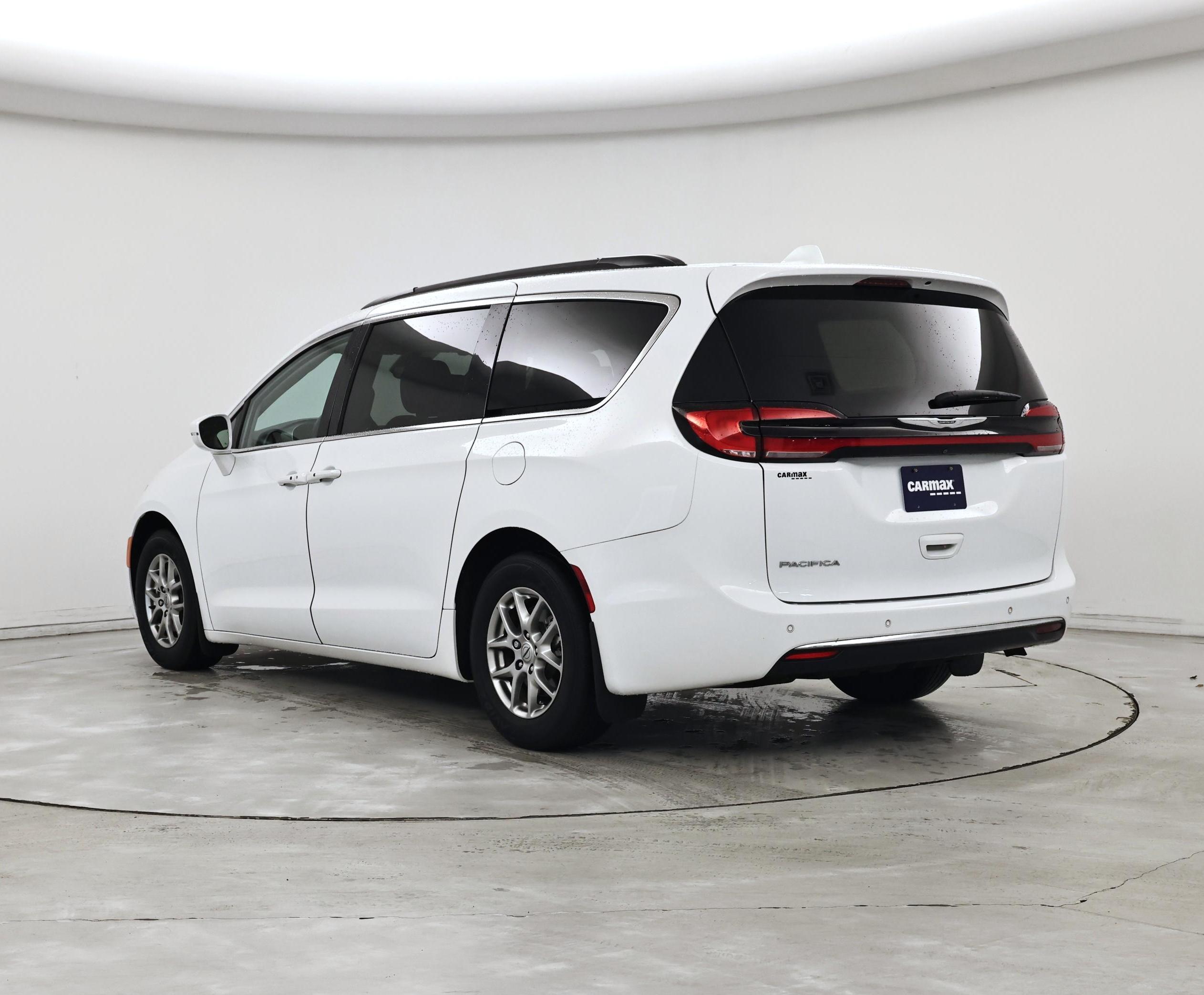 Thumbnail: 2021 Chrysler Pacifica - 2