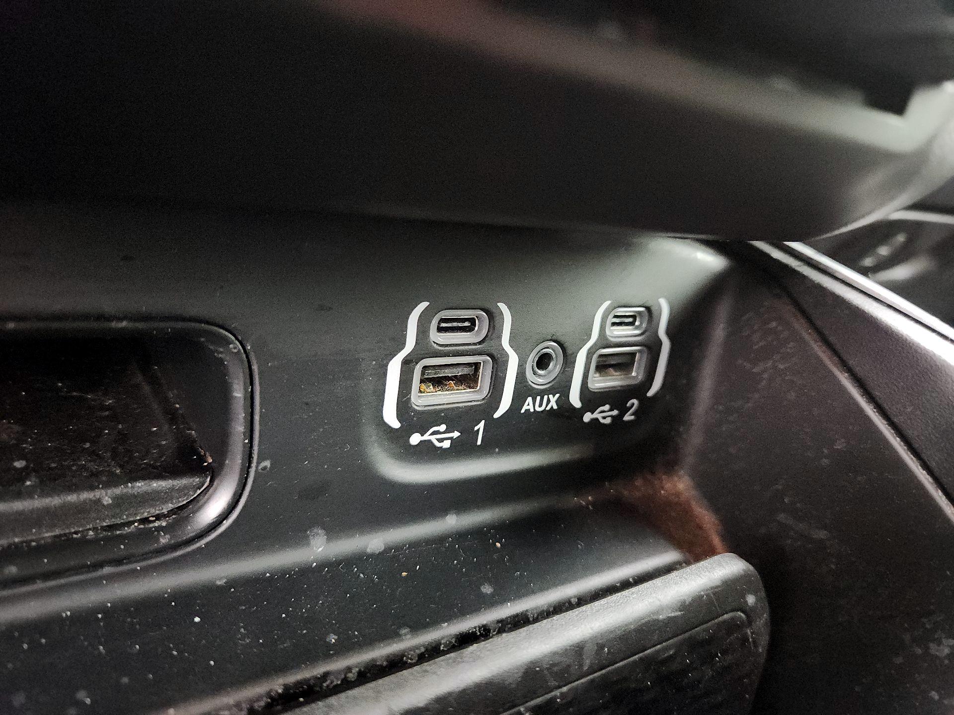 Thumbnail: 2021 RAM 1500 - 18