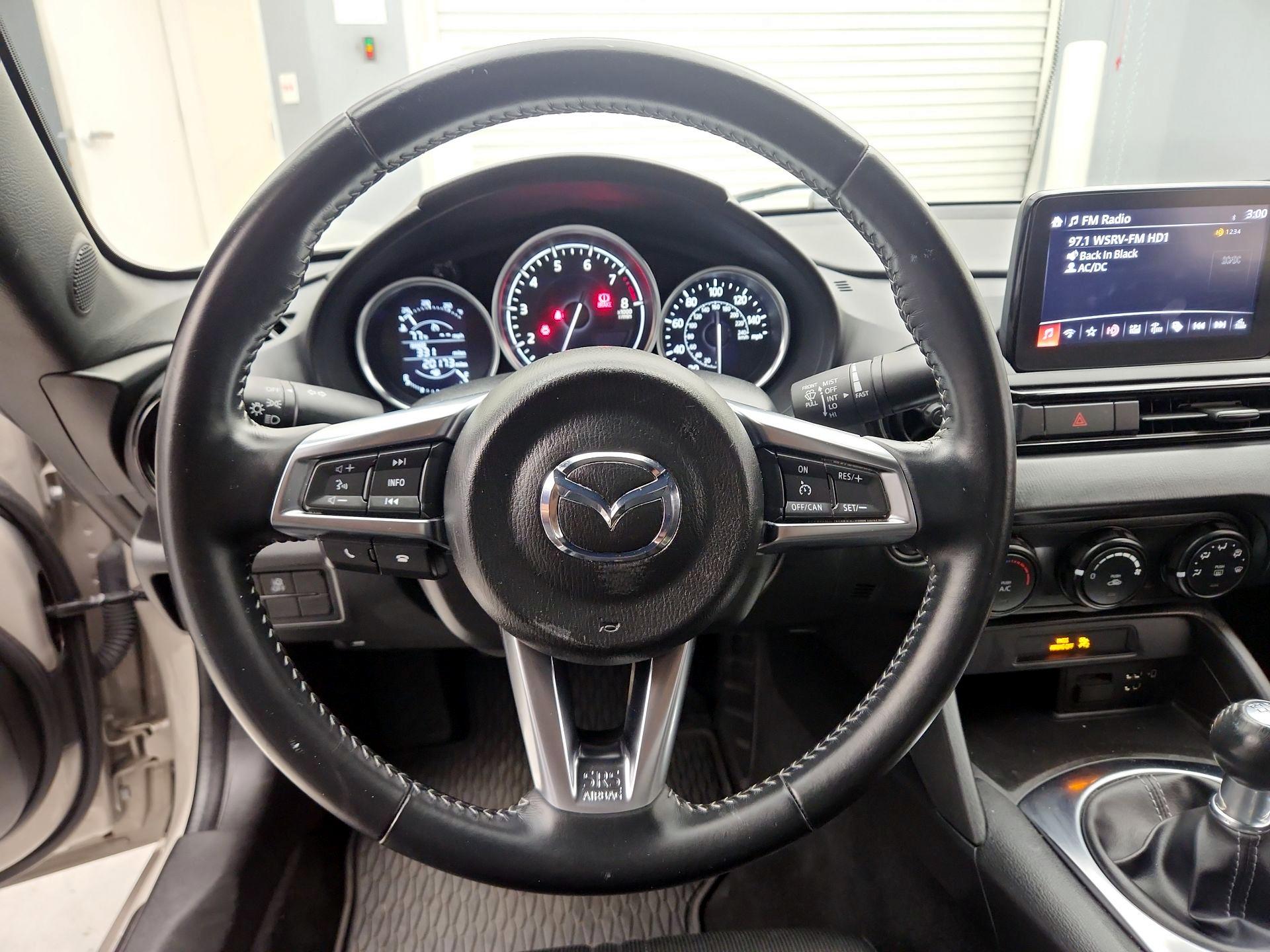 Thumbnail: 2023 Mazda MX-5 Miata - 10