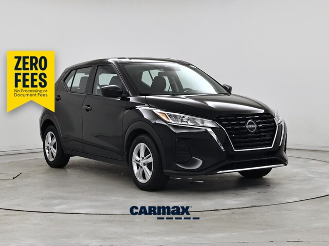 Black 2025 Nissan Kicks Play S FWD SUV / Crossover Front-Wheel Drive Automatic