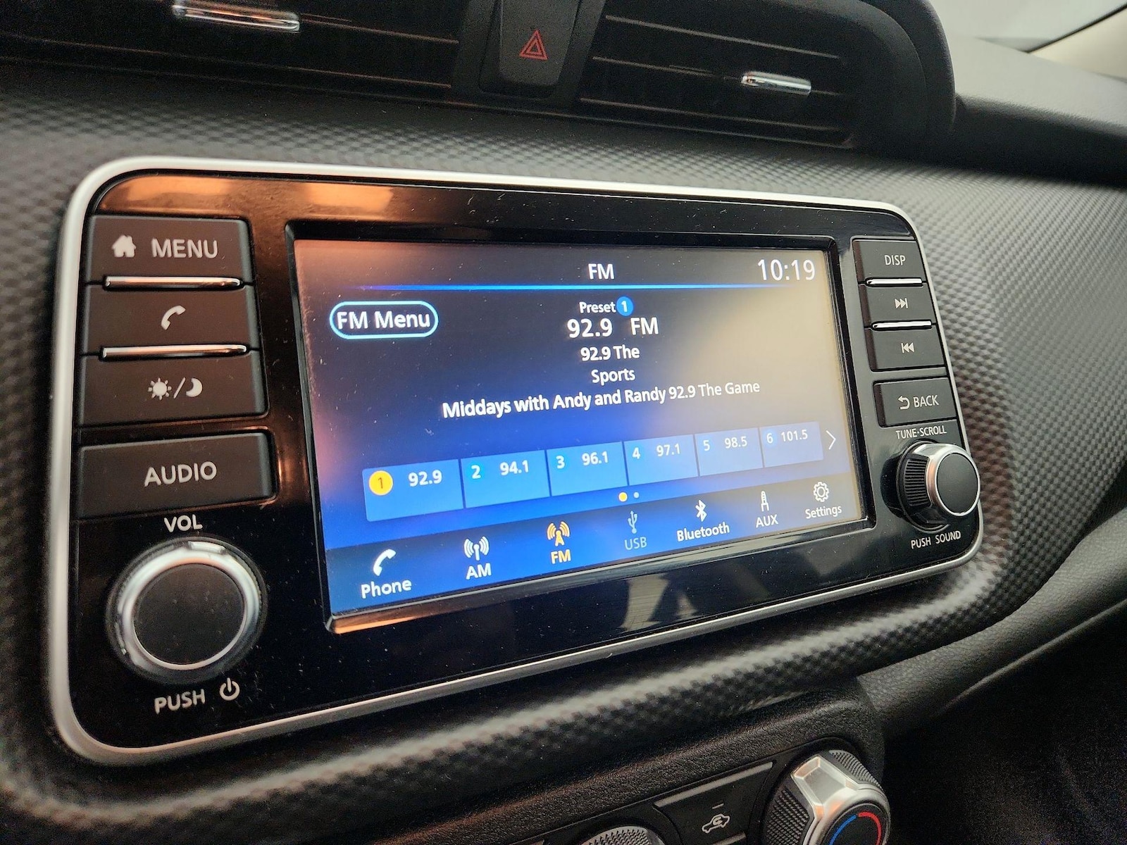 2025 Nissan KICKS PLAY Base - Photo 16