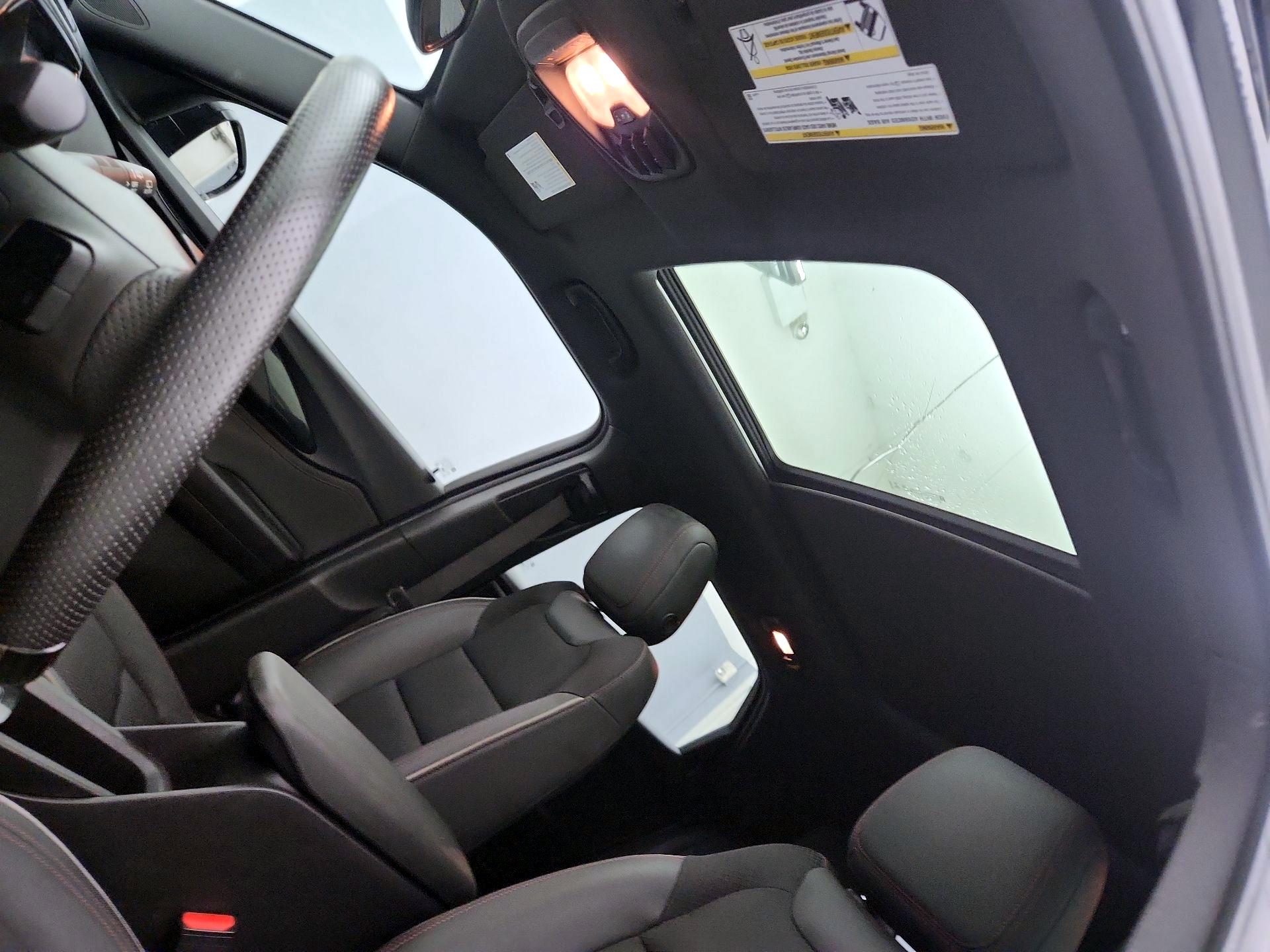 Thumbnail: 2022 Chevrolet TrailBlazer - 19