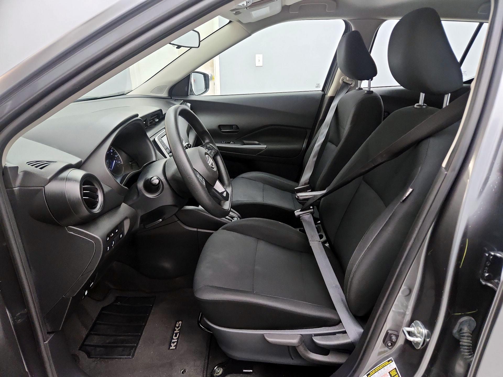 Thumbnail: 2023 Nissan Kicks - 11