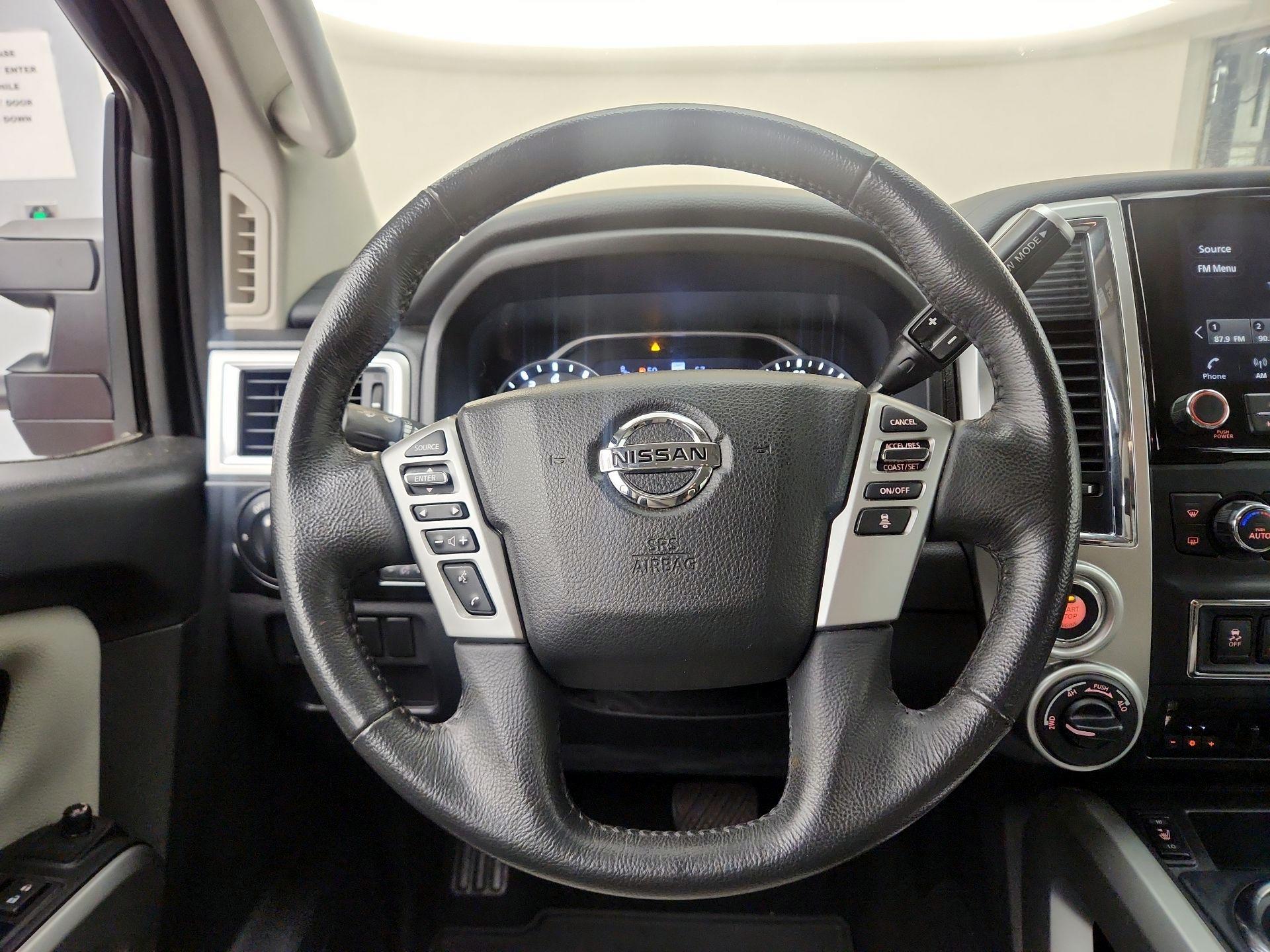 Thumbnail: 2020 Nissan Titan - 10
