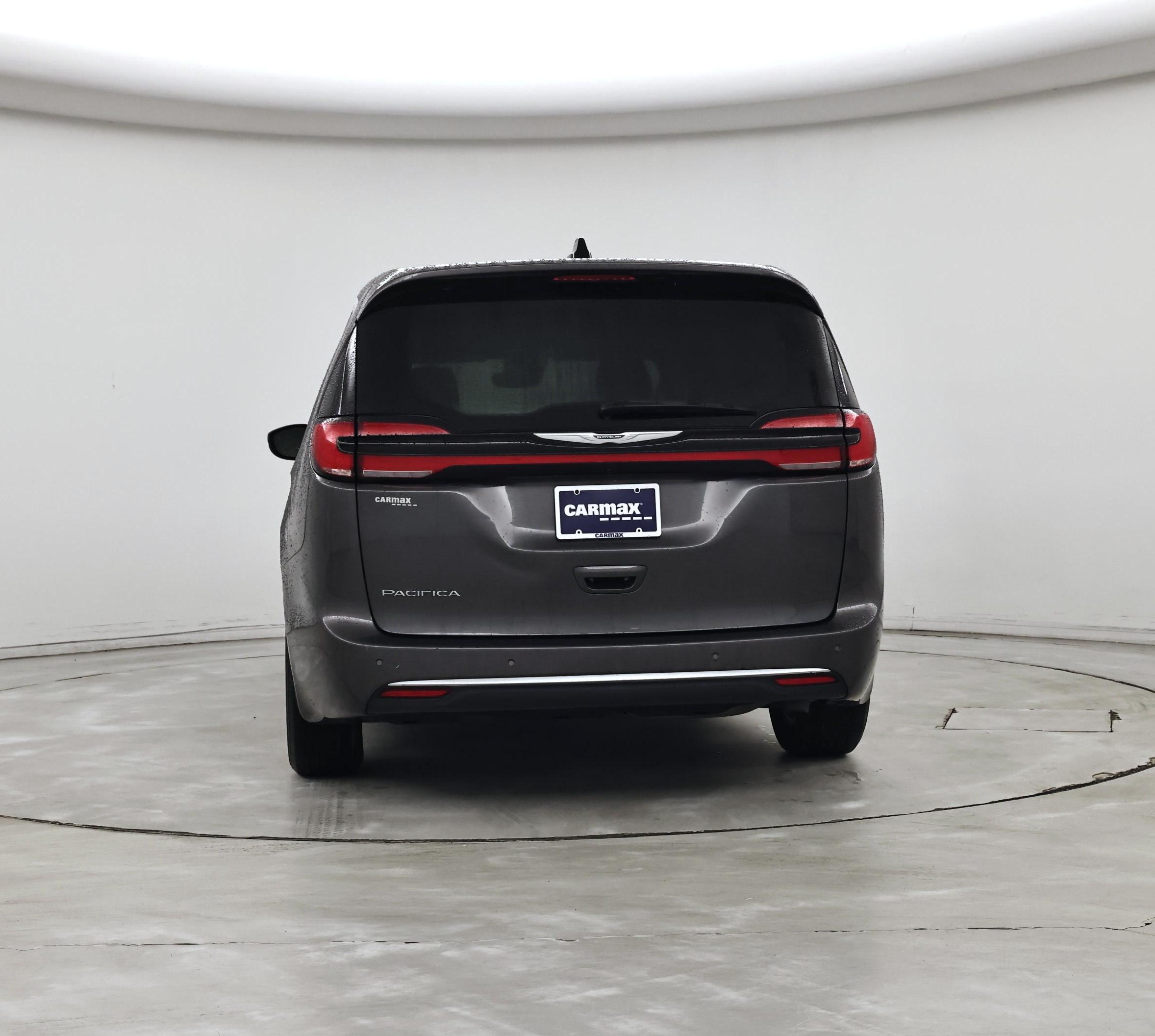 Thumbnail: 2023 Chrysler Pacifica - 6