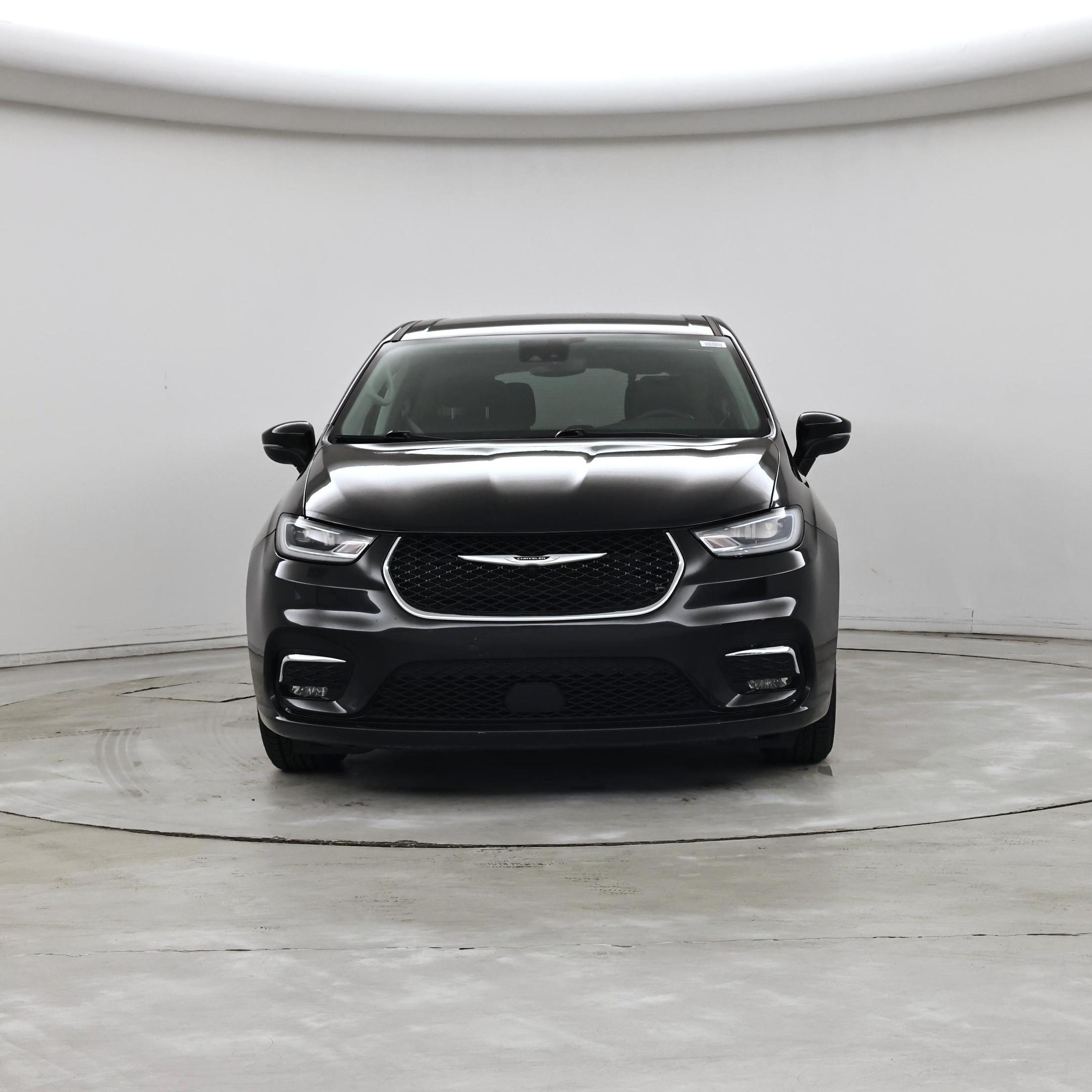 Thumbnail: 2023 Chrysler Pacifica - 5