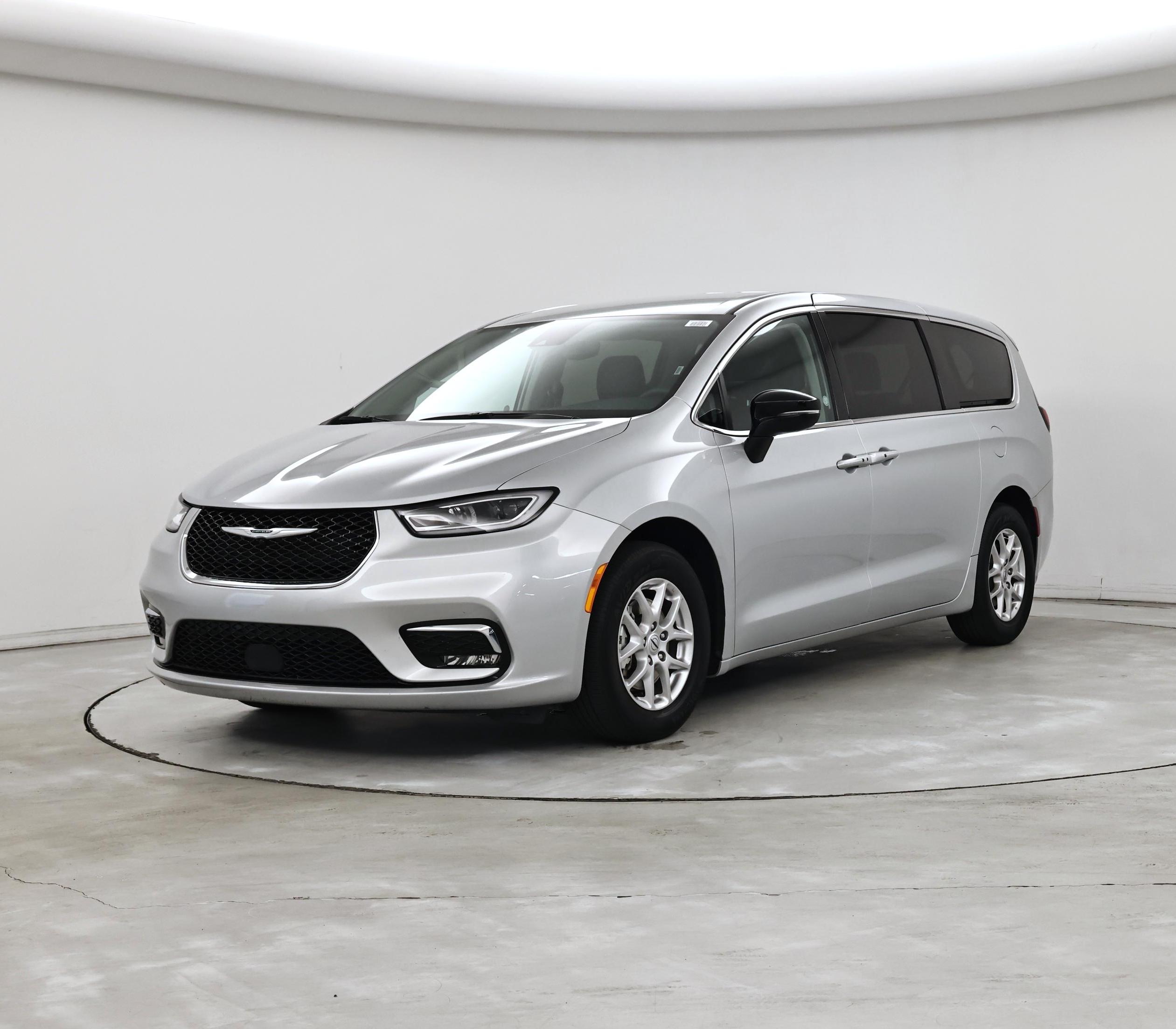 Thumbnail: 2024 Chrysler Pacifica - 4