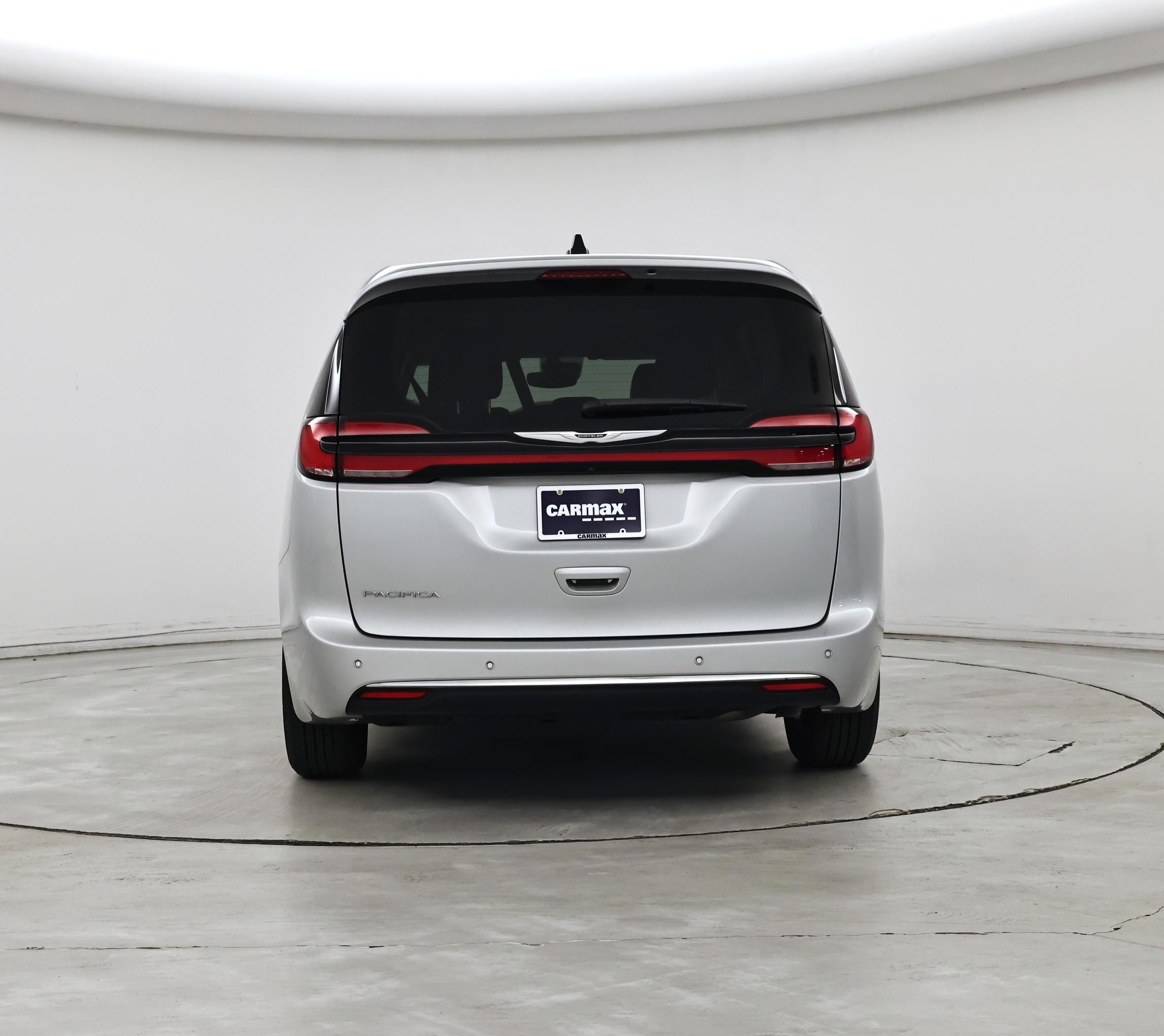 Thumbnail: 2024 Chrysler Pacifica - 6