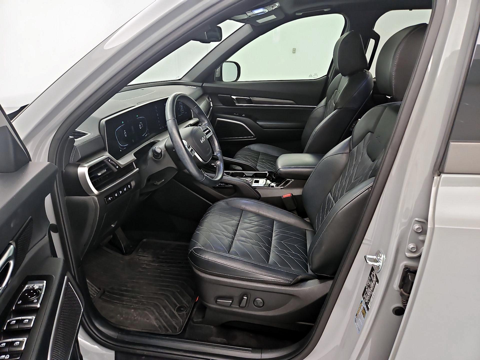 Thumbnail: 2025 Kia Telluride - 11