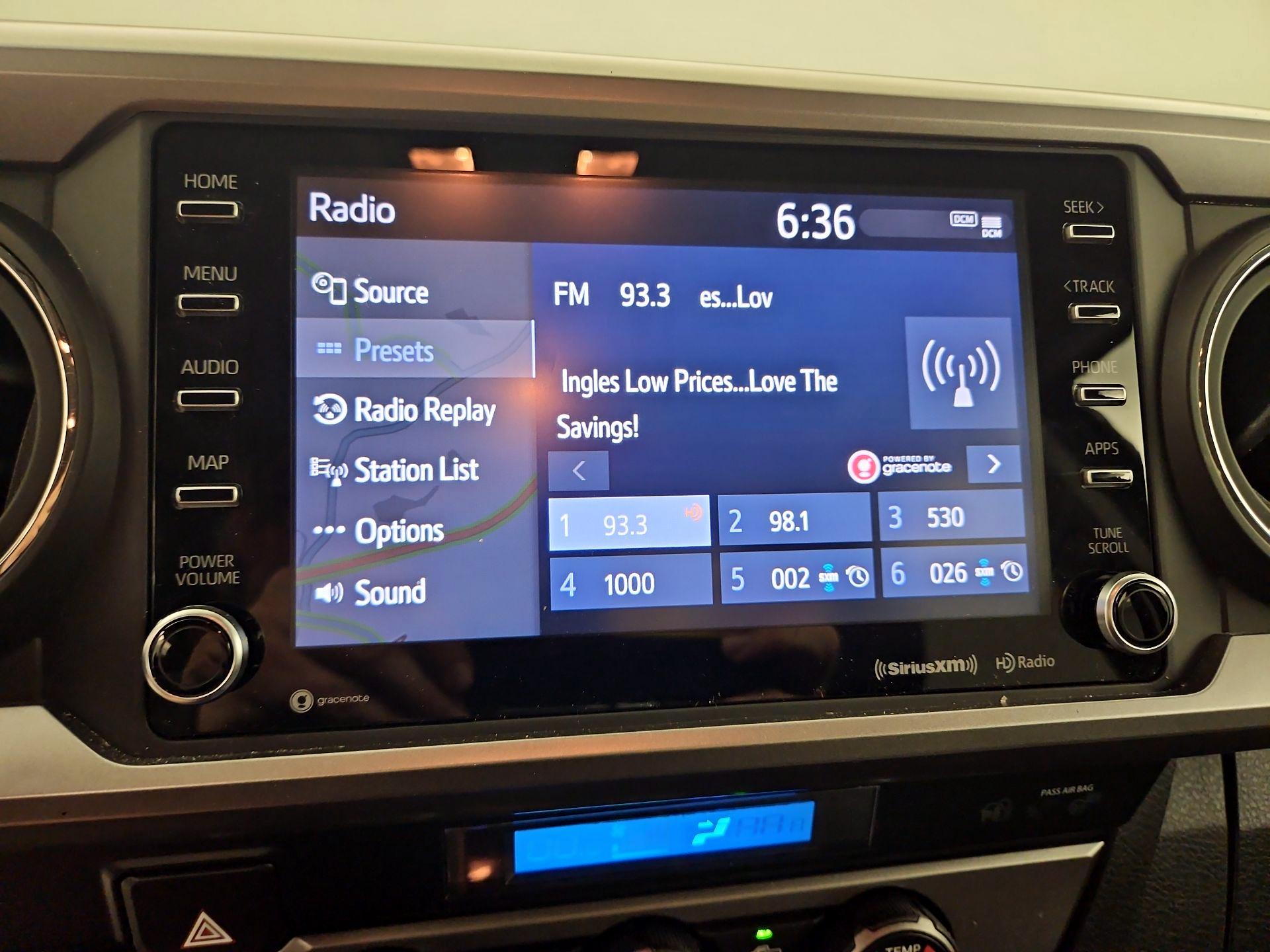 Thumbnail: 2023 Toyota Tacoma - 16