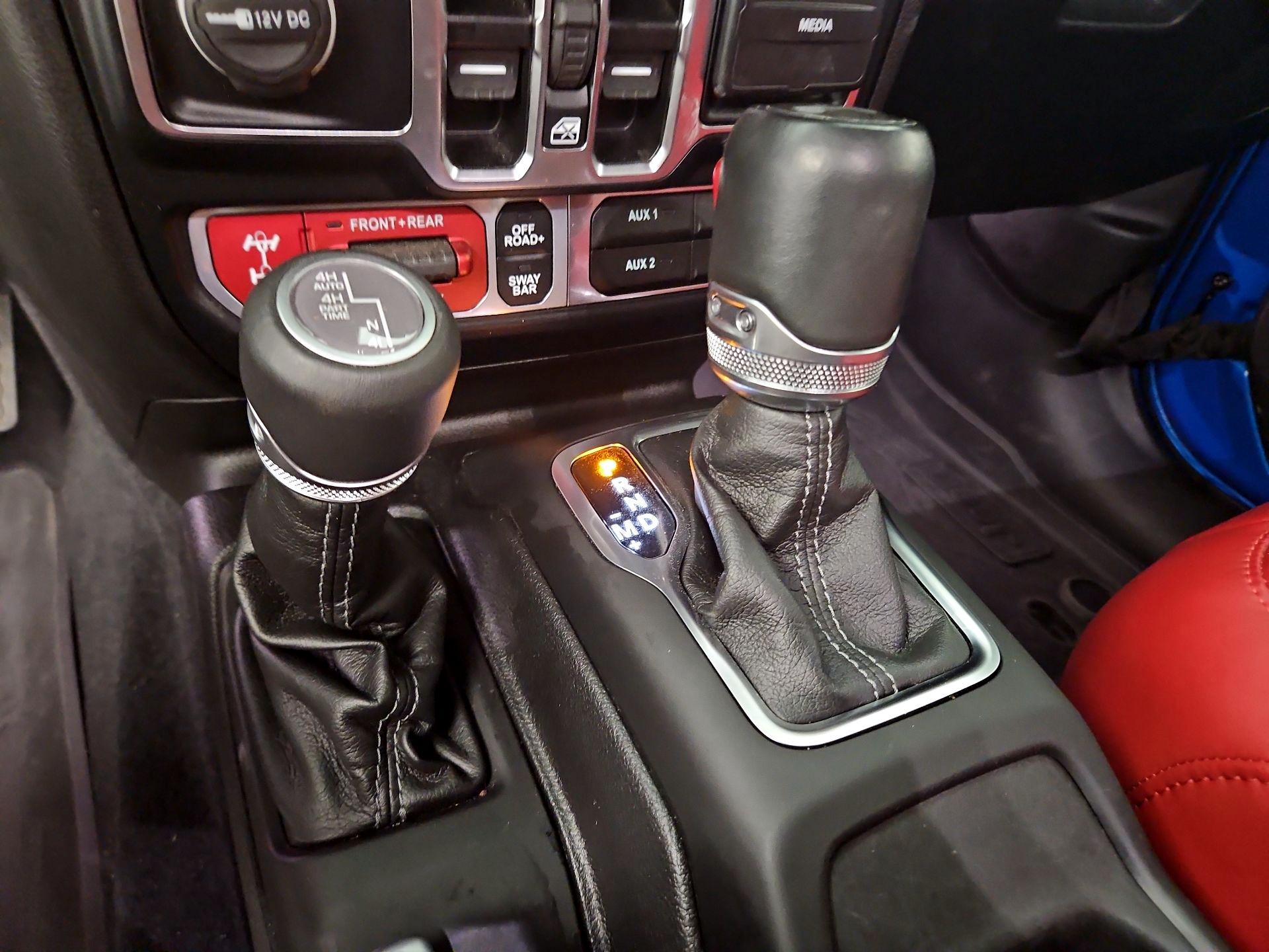 Thumbnail: 2024 Jeep Wrangler - 18