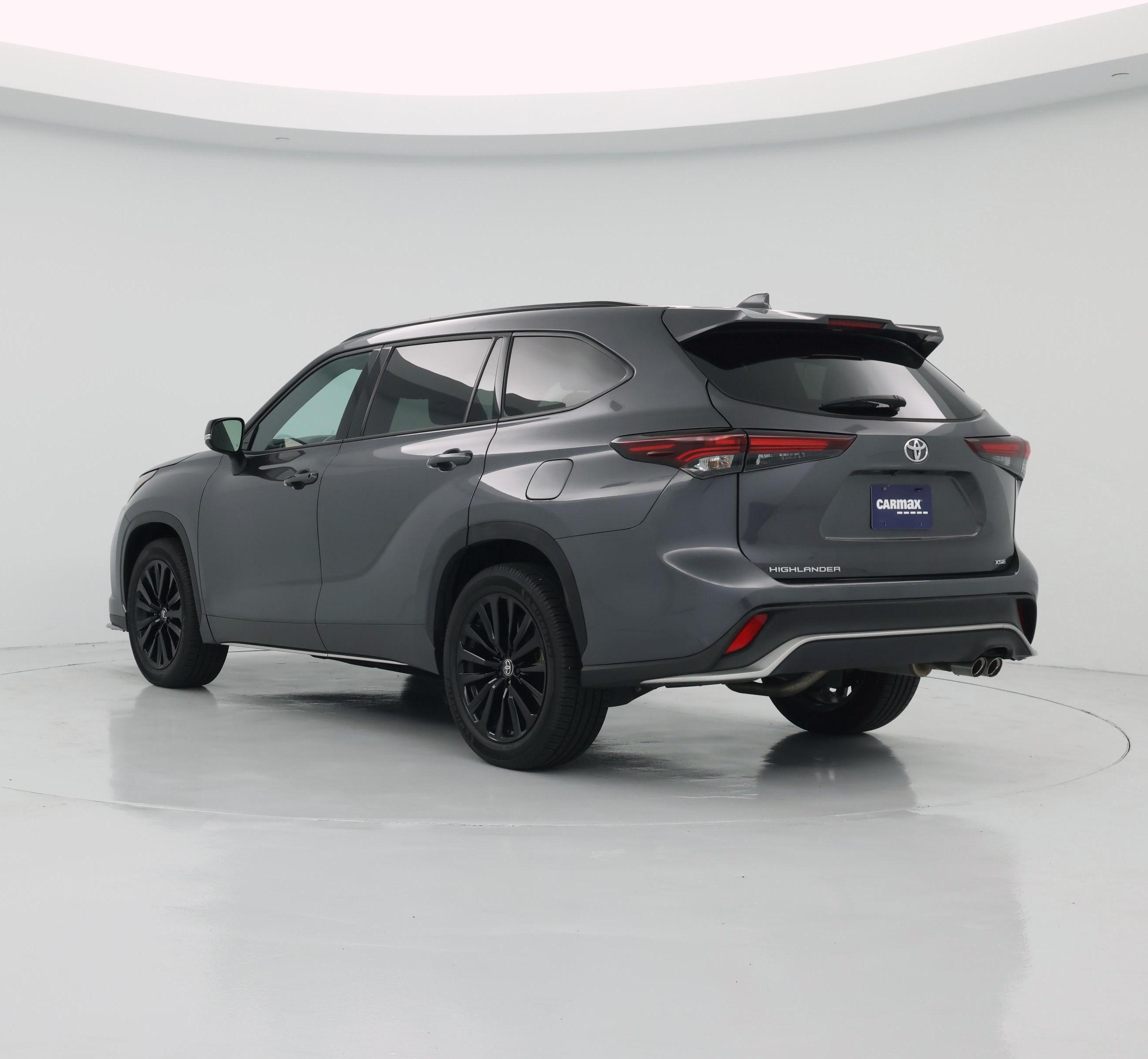 Thumbnail: 2024 Toyota Highlander - 2