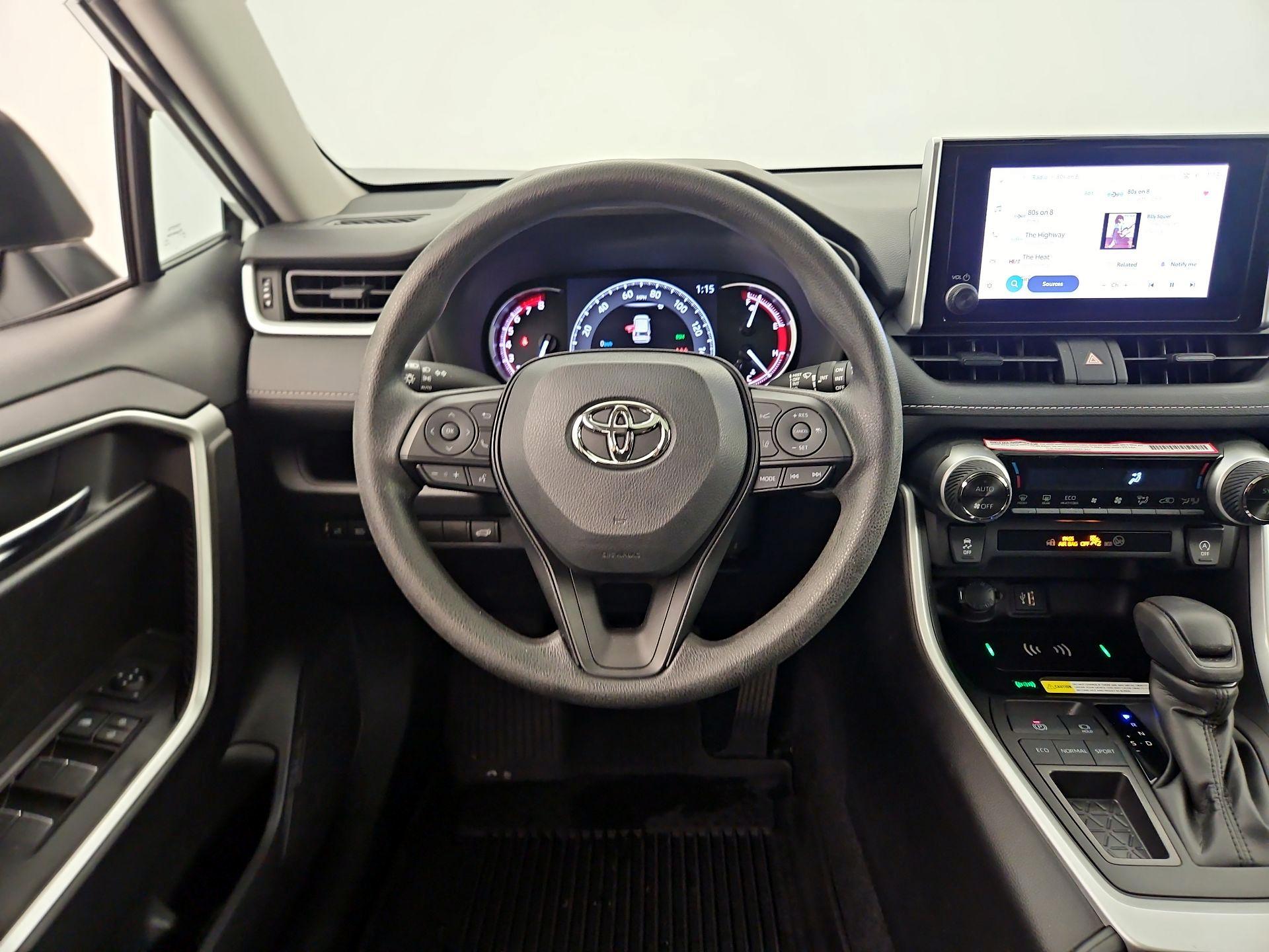 Thumbnail: 2024 Toyota RAV4 - 10