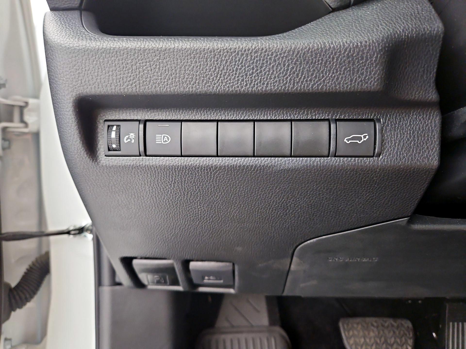 Thumbnail: 2024 Toyota RAV4 - 13