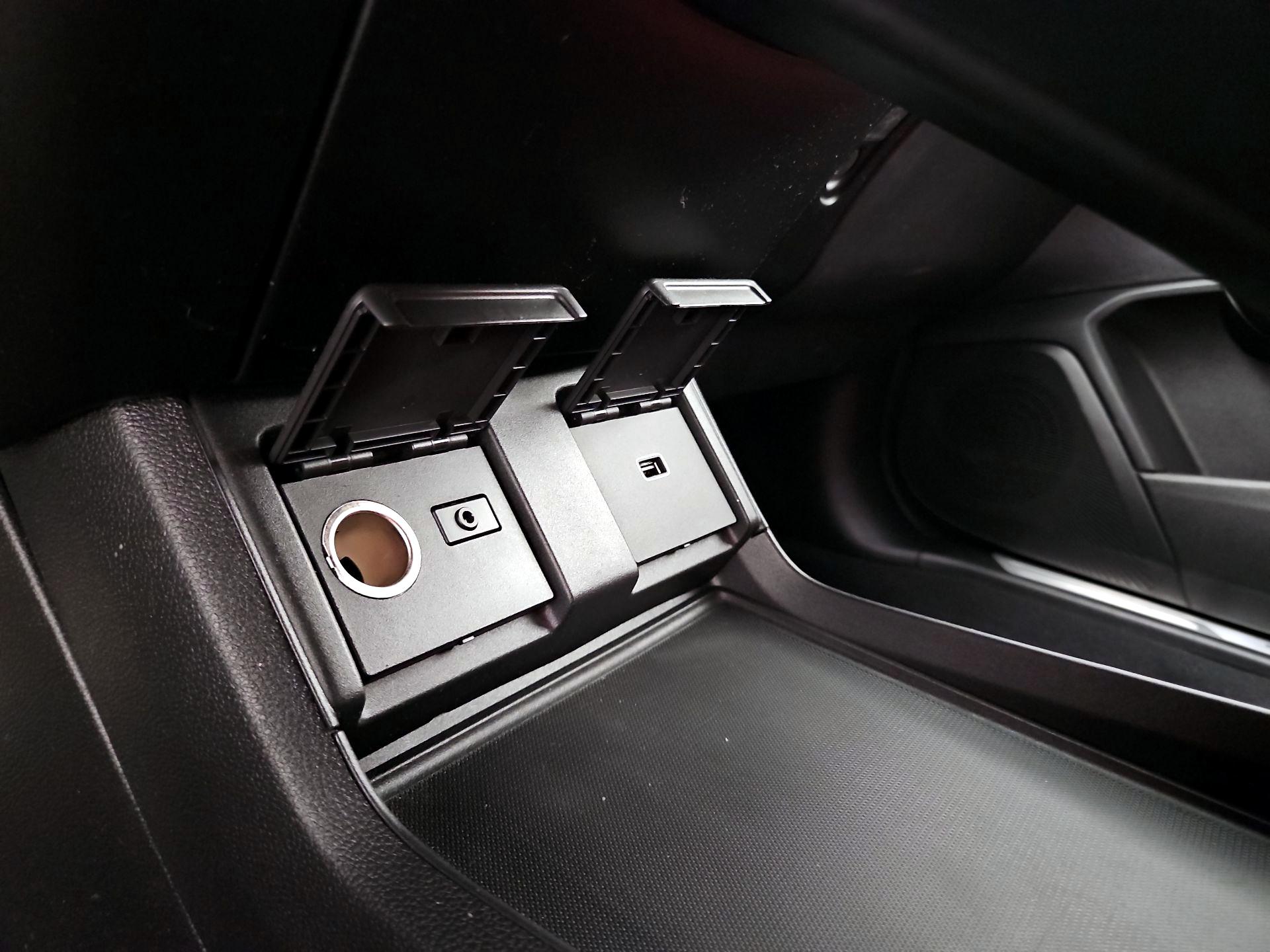 Thumbnail: 2019 Acura RDX - 19