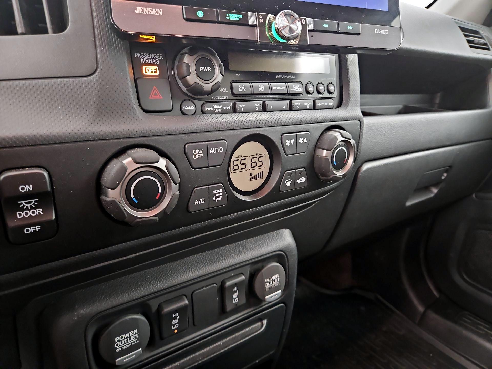Thumbnail: 2014 Honda Ridgeline - 16