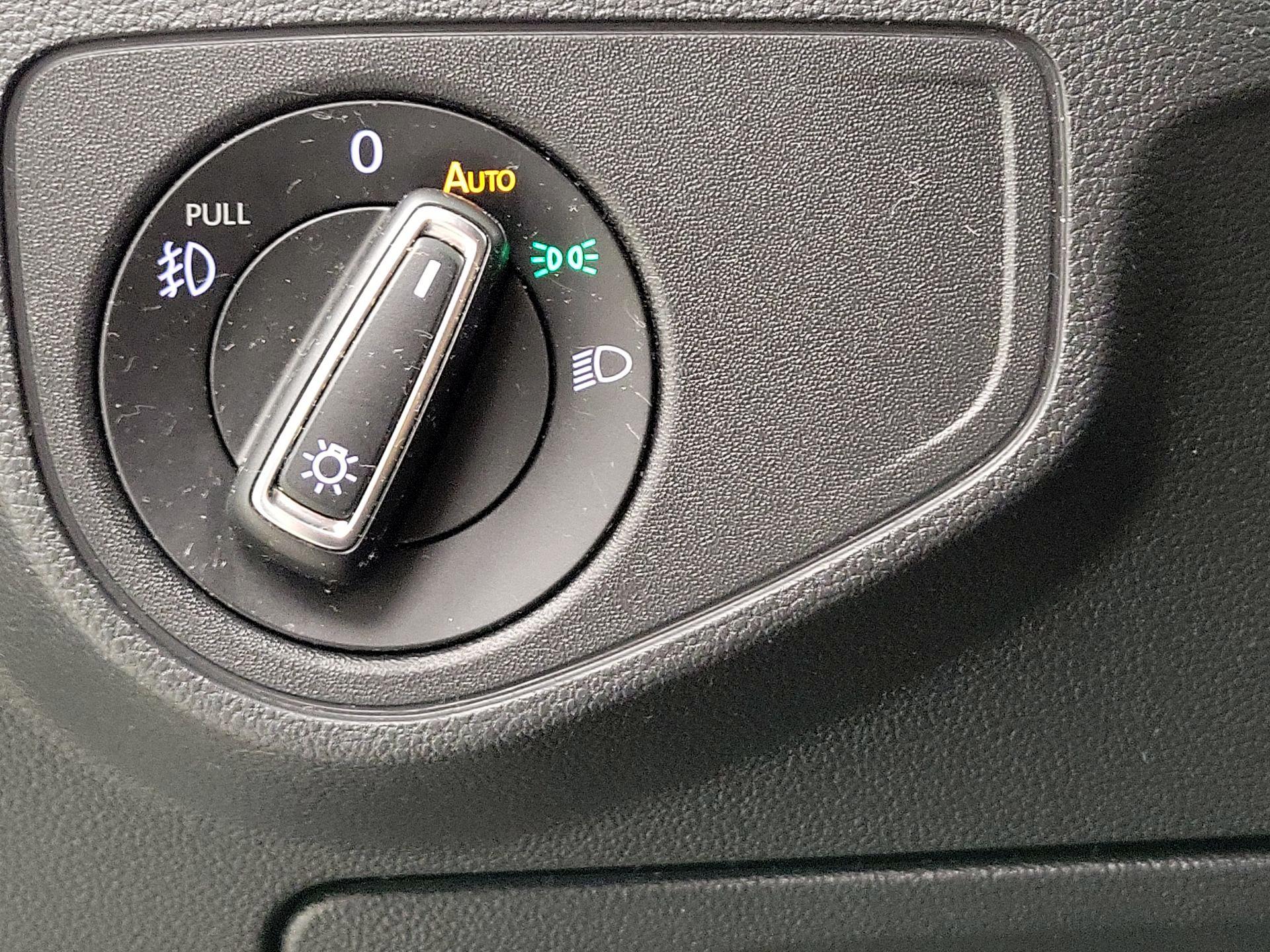 Thumbnail: 2019 Volkswagen Atlas - 13