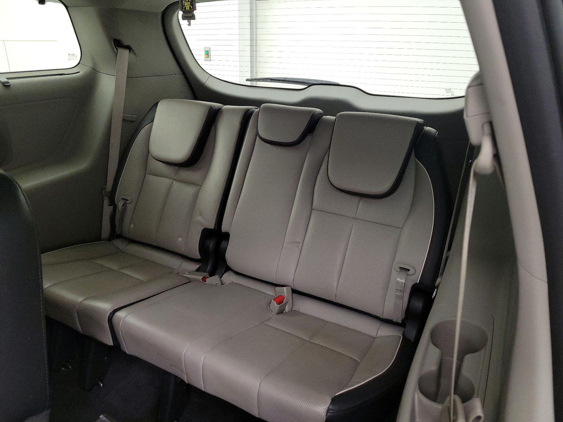 Thumbnail: 2019 Kia Sedona - 20