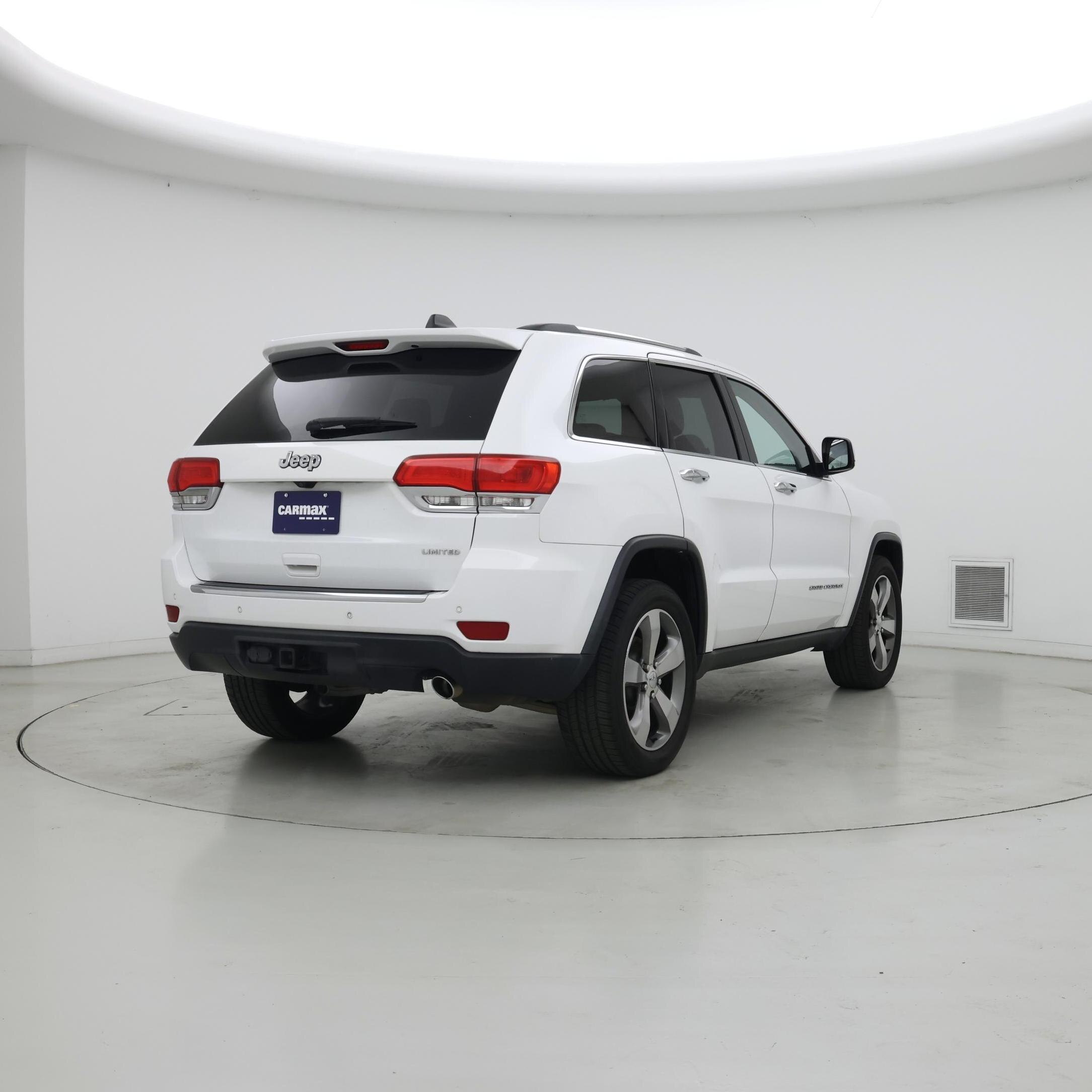 Thumbnail: 2015 Jeep Grand Cherokee - 8