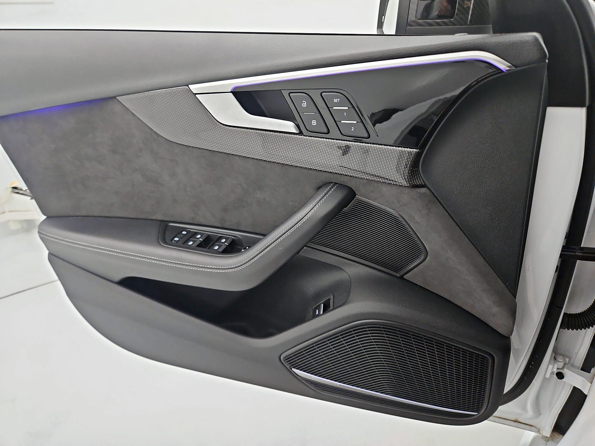 Thumbnail: 2021 Audi S4 - 12