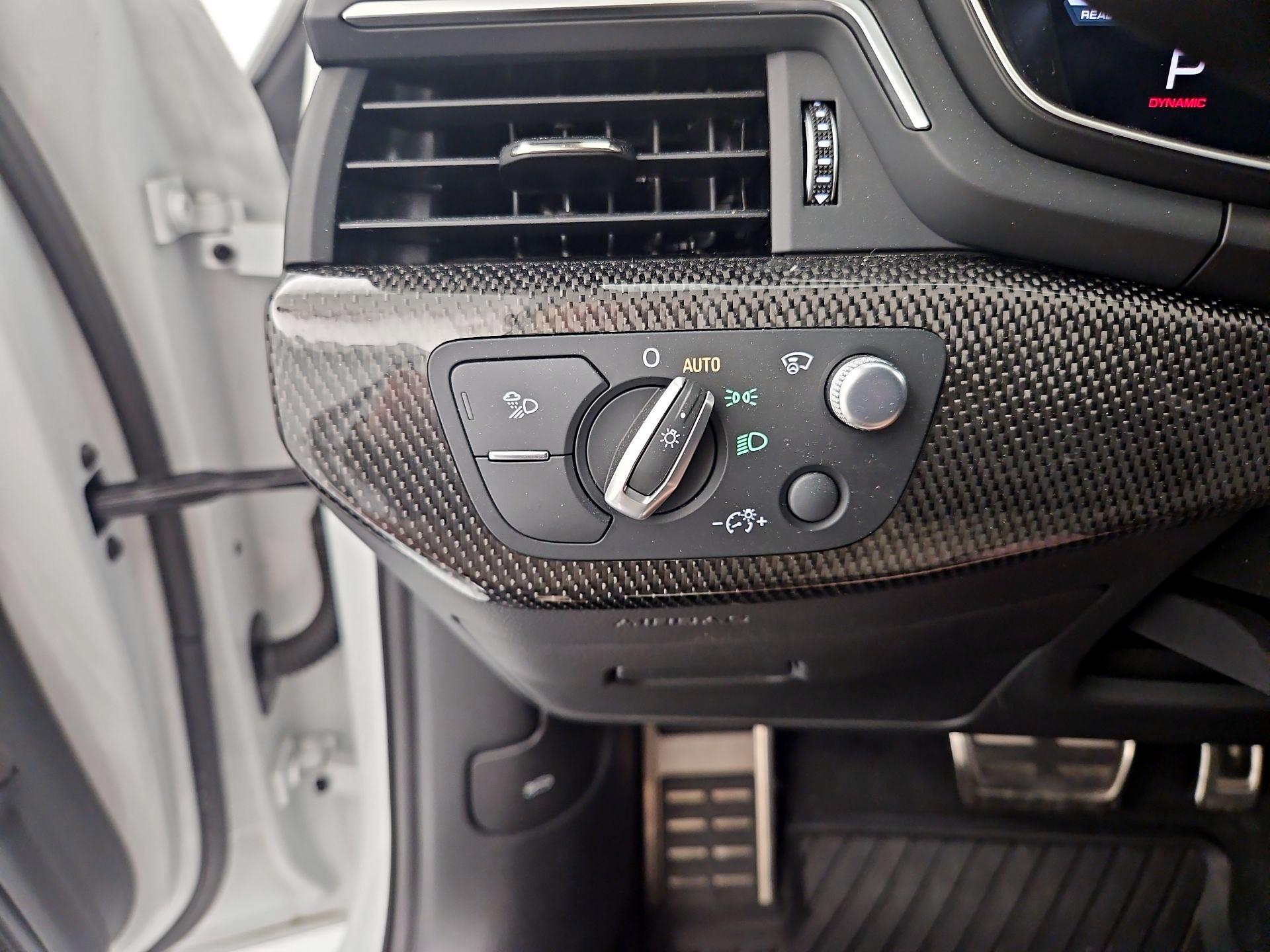 Thumbnail: 2021 Audi S4 - 13