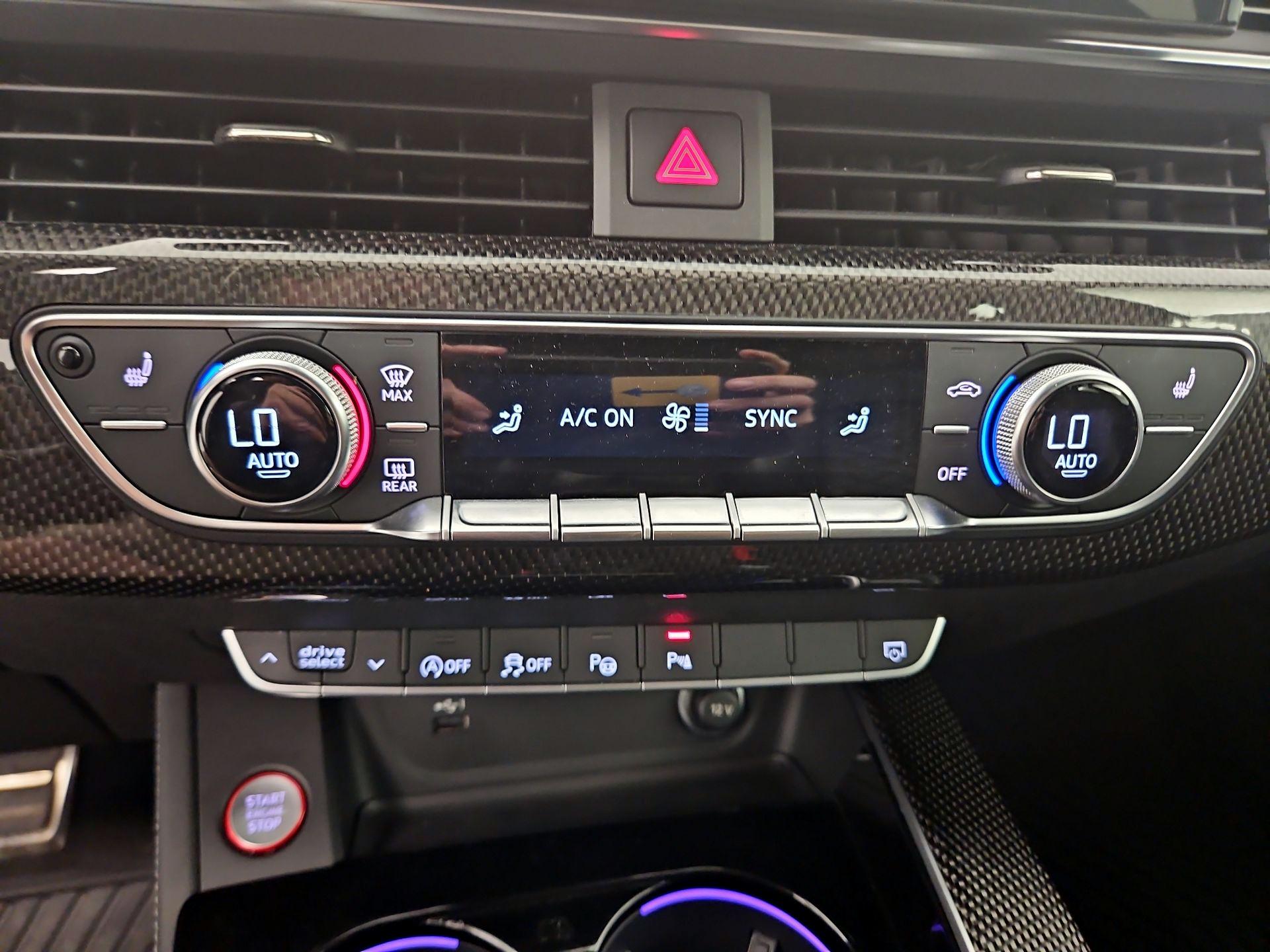 Thumbnail: 2021 Audi S4 - 17