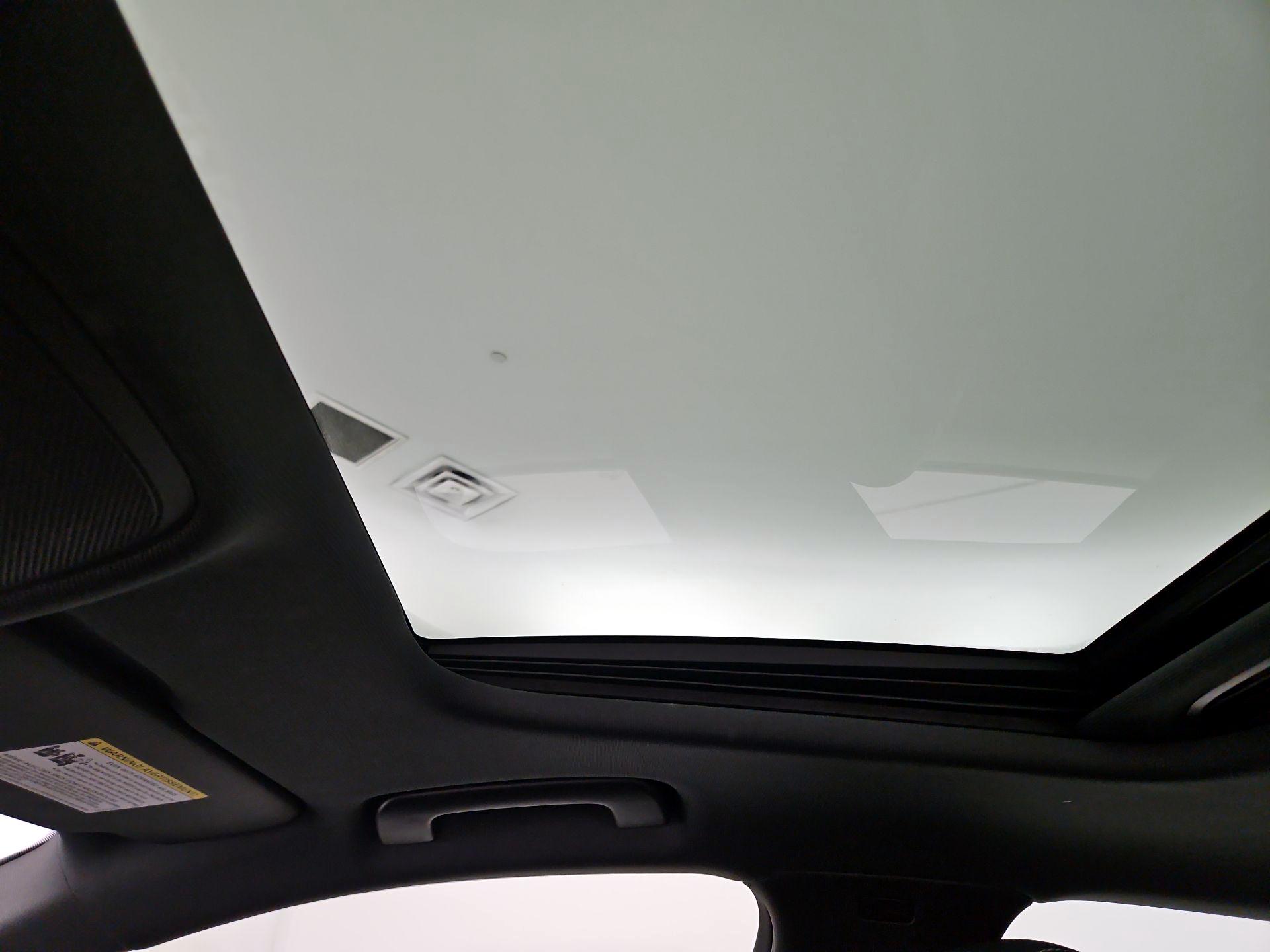 Thumbnail: 2021 Audi S4 - 20