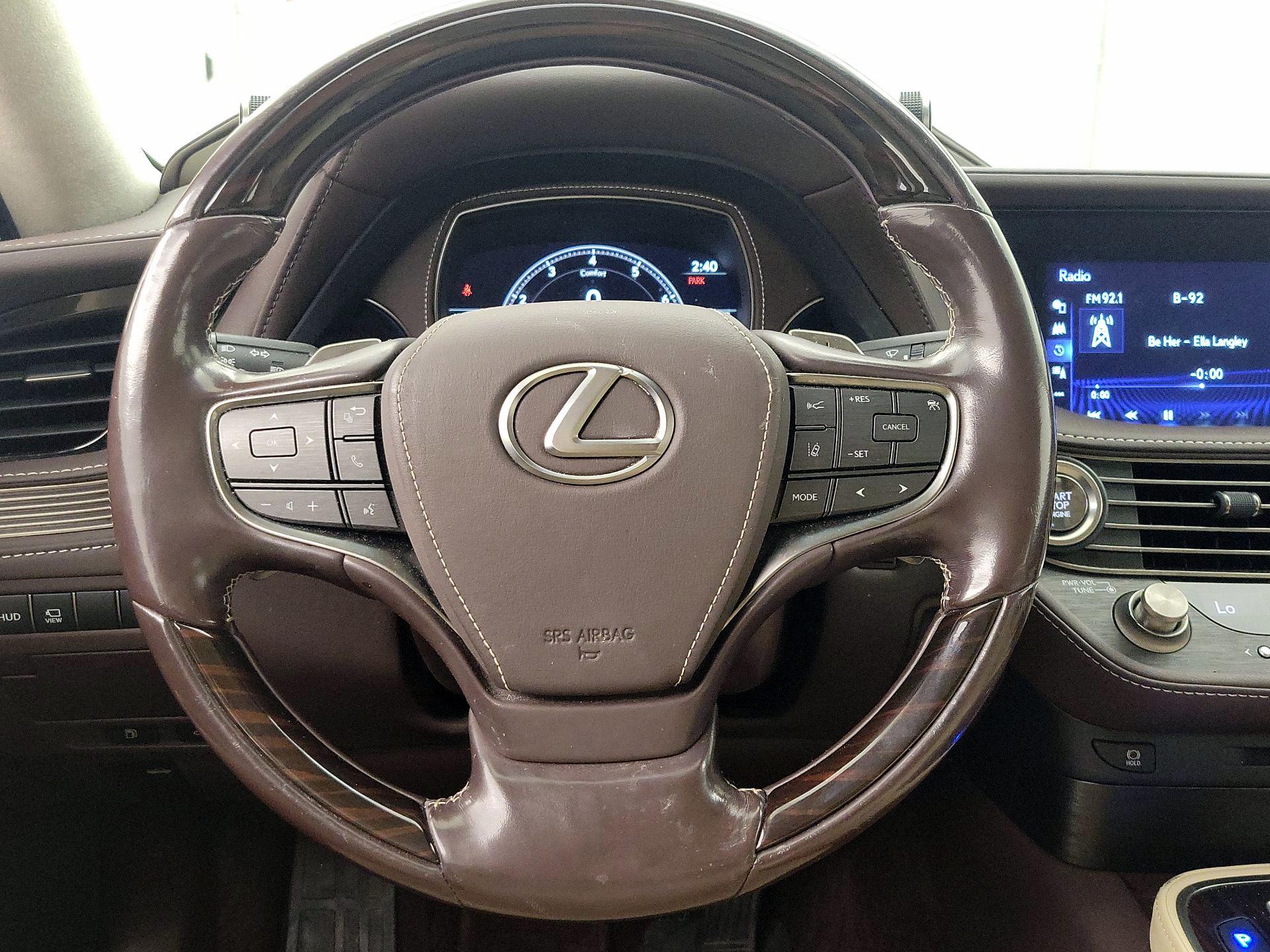 Thumbnail: 2019 Lexus LS - 10