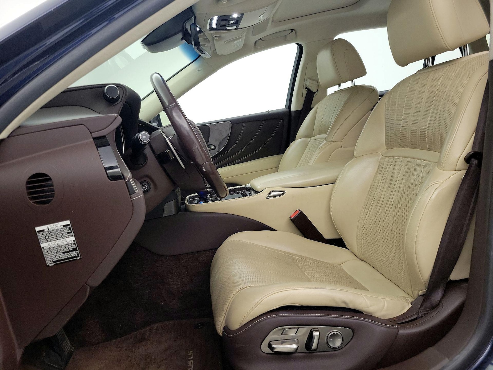 2019 Lexus LS Base - Photo 12