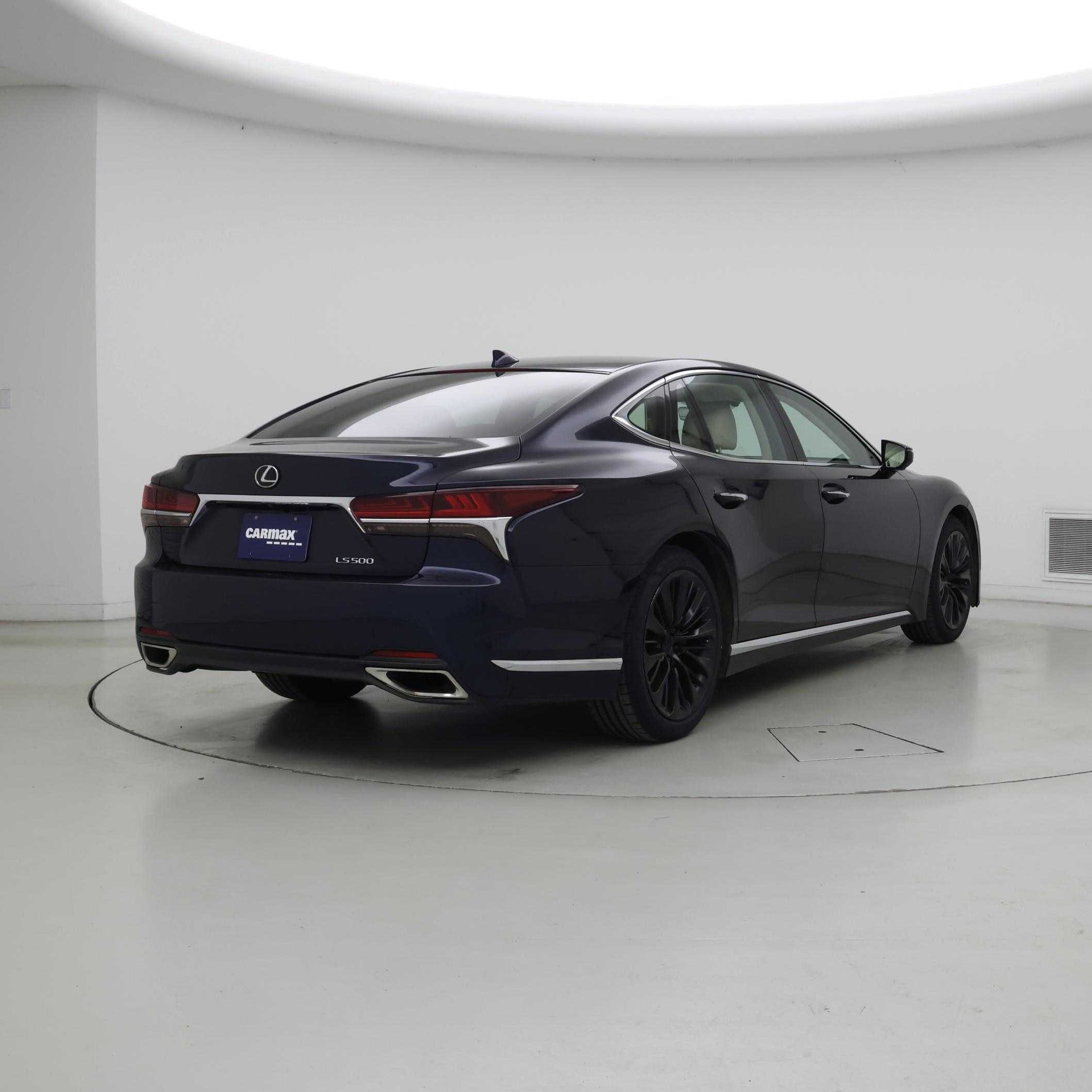 Thumbnail: 2019 Lexus LS - 8