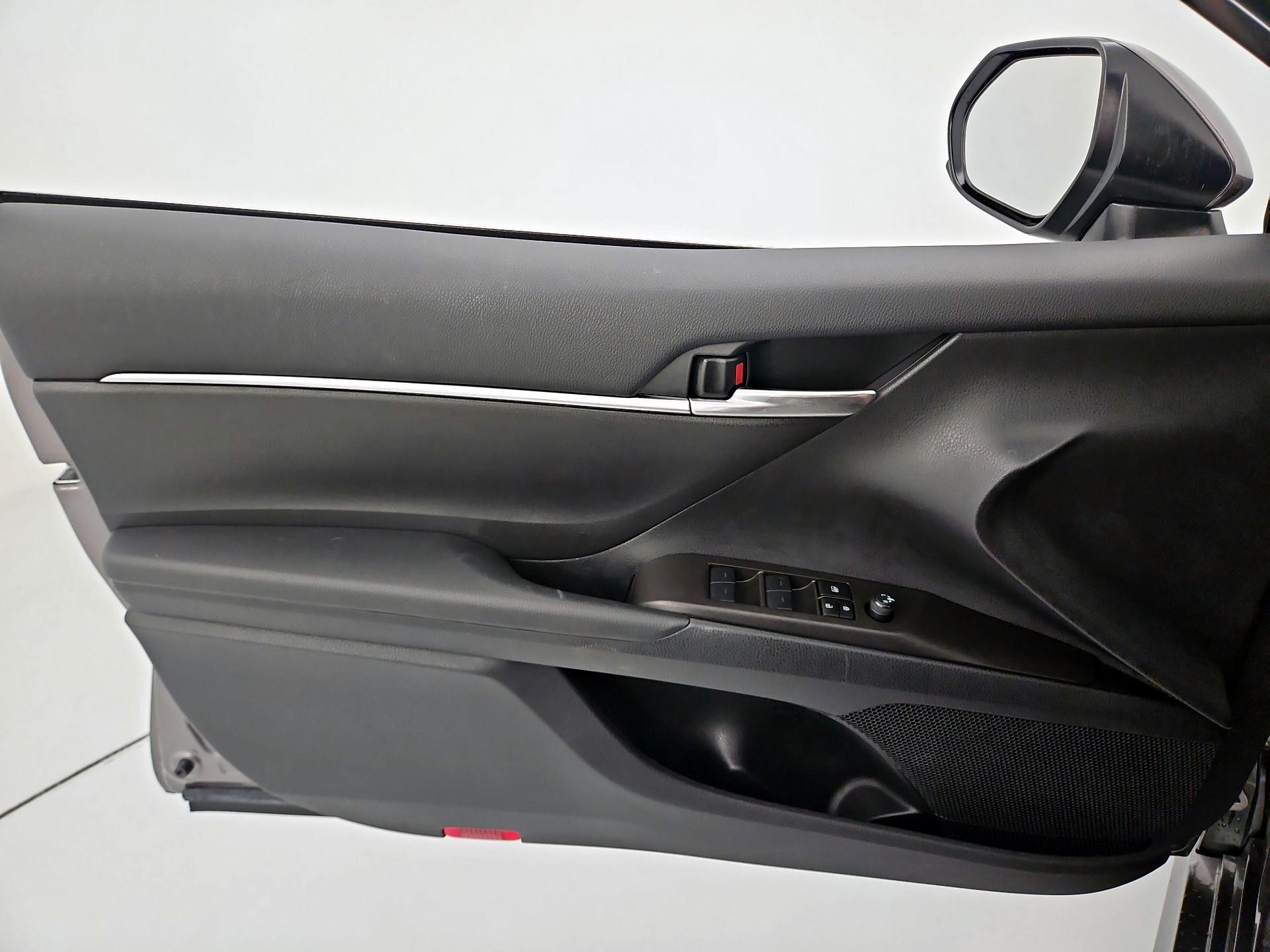 Thumbnail: 2024 Toyota Camry - 12