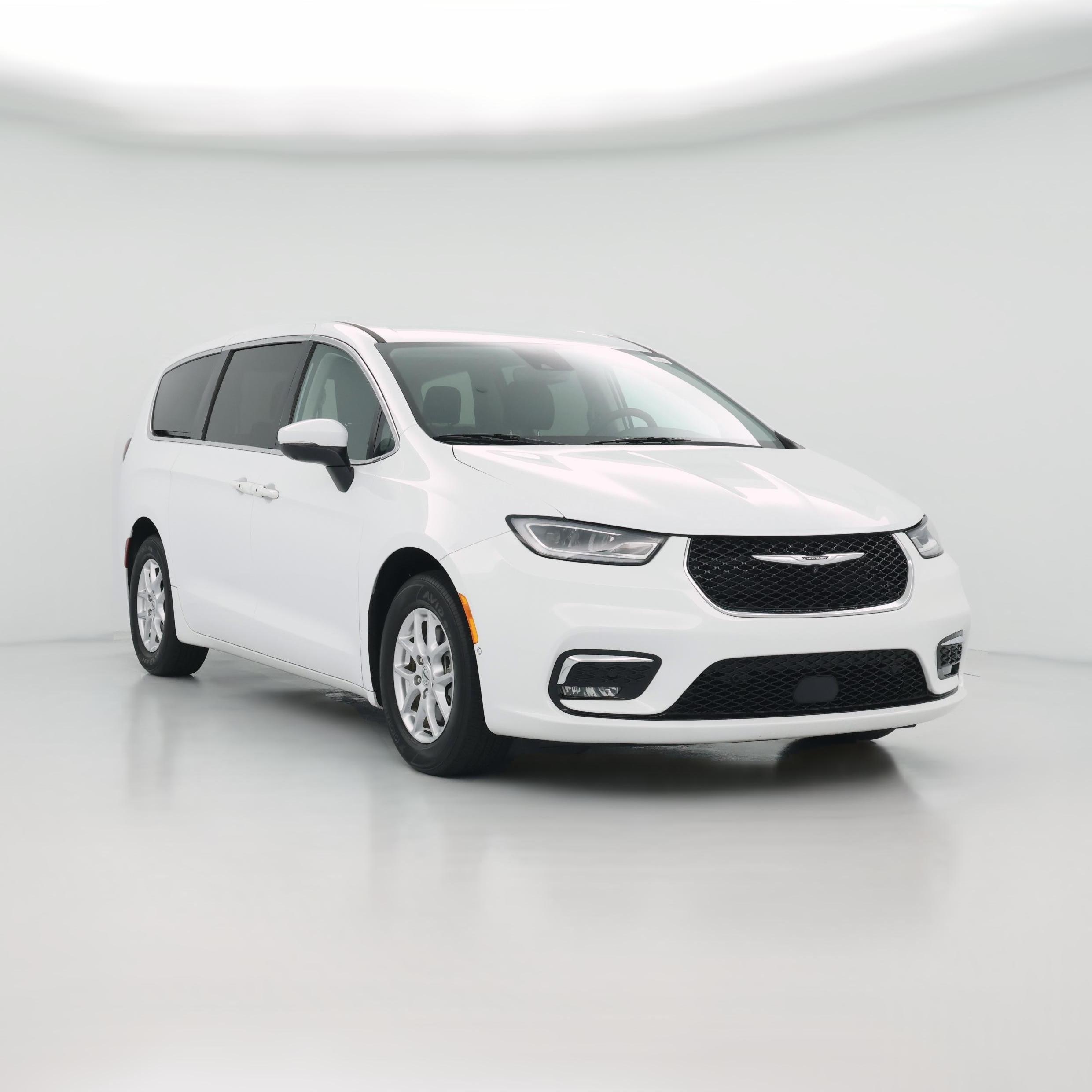Thumbnail: 2023 Chrysler Pacifica - 1