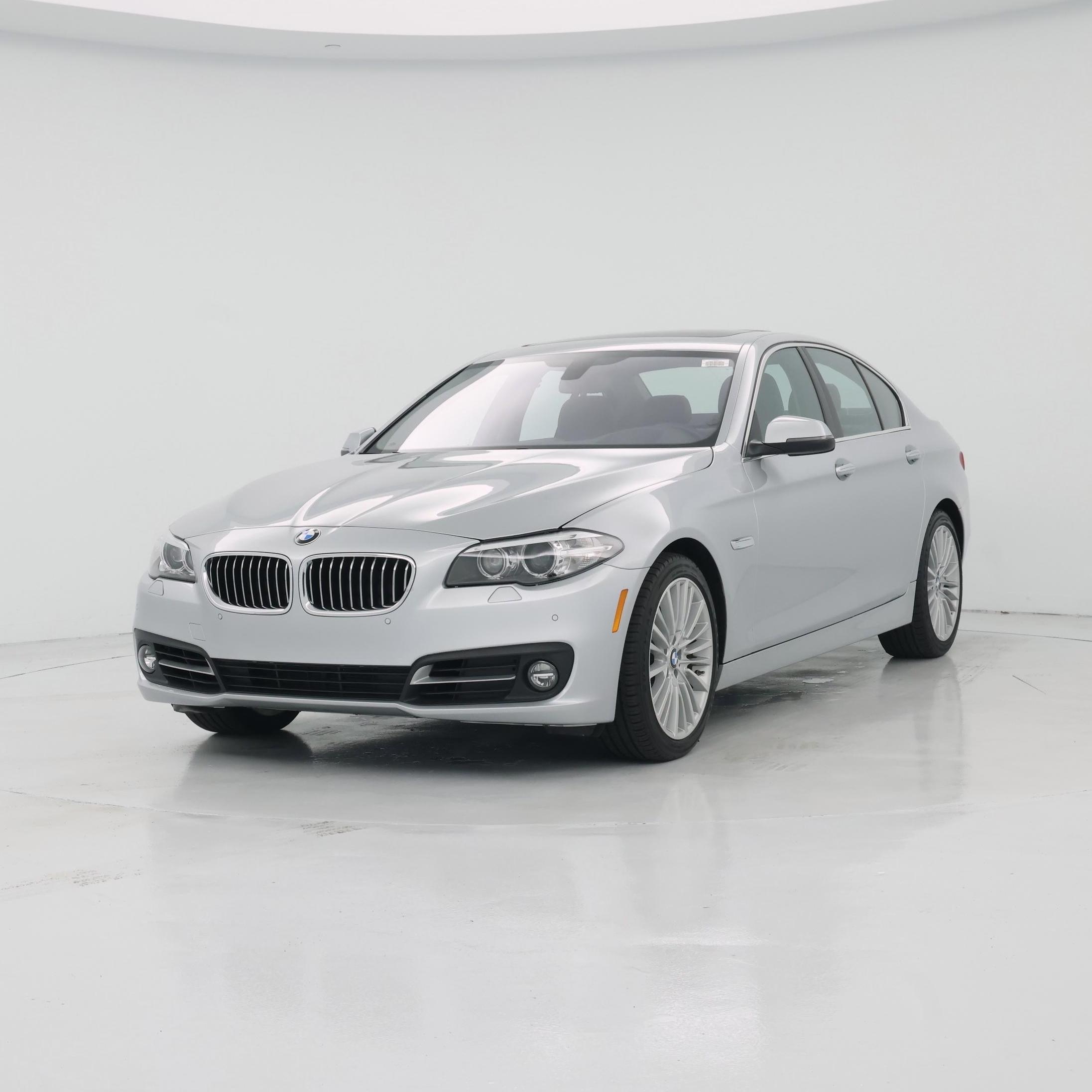 Thumbnail: 2016 BMW 5 Series - 4