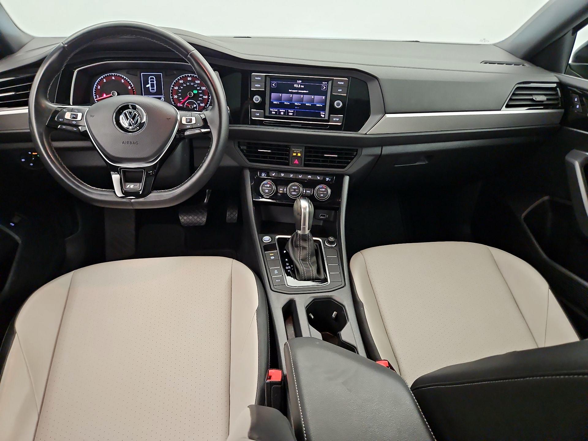 Thumbnail: 2019 Volkswagen Jetta - 9