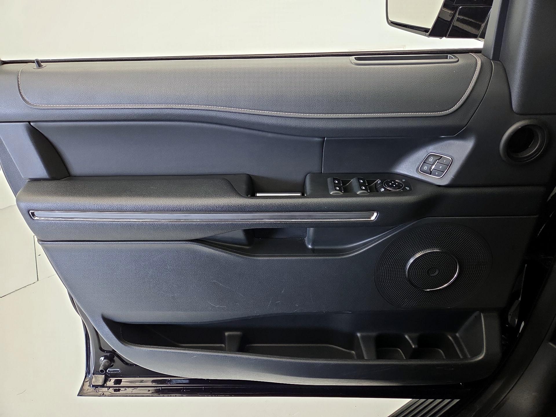 Thumbnail: 2024 Ford Expedition - 12