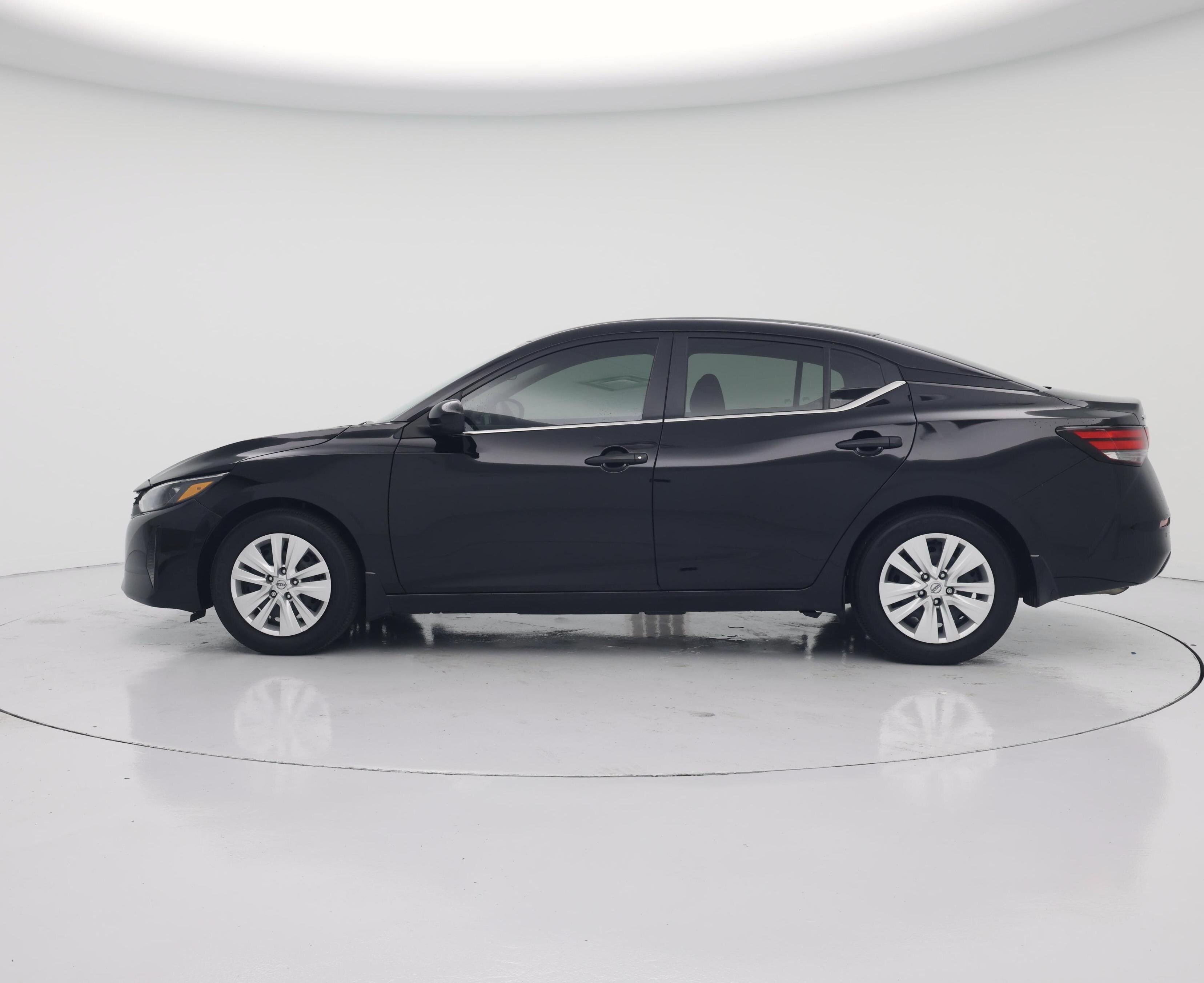 Thumbnail: 2025 Nissan Sentra - 3