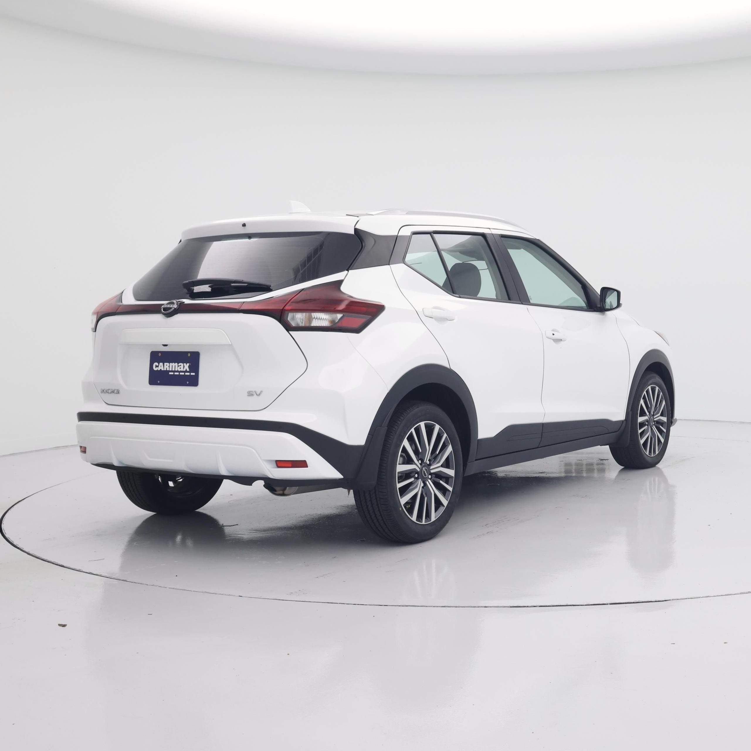 Thumbnail: 2024 Nissan Kicks - 8
