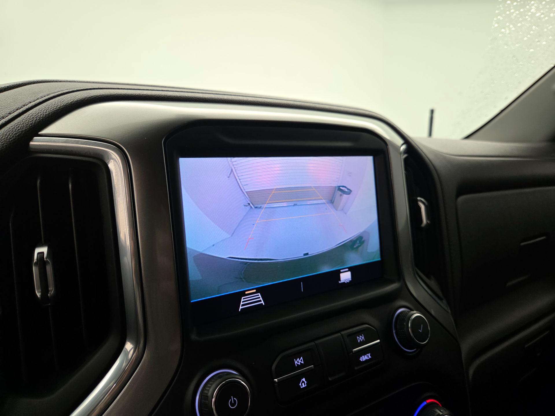 Thumbnail: 2021 Chevrolet Silverado 1500 - 14
