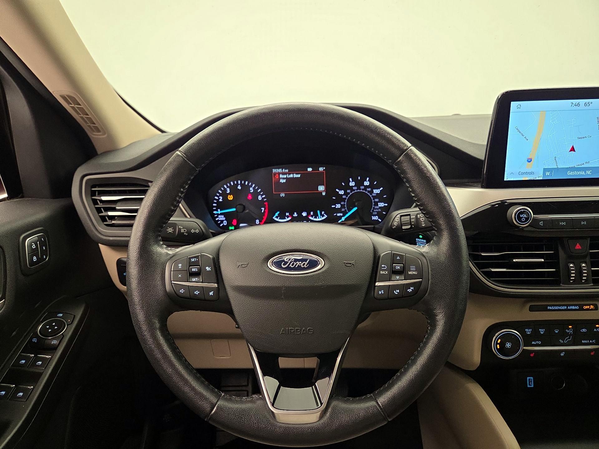Thumbnail: 2020 Ford Escape - 10