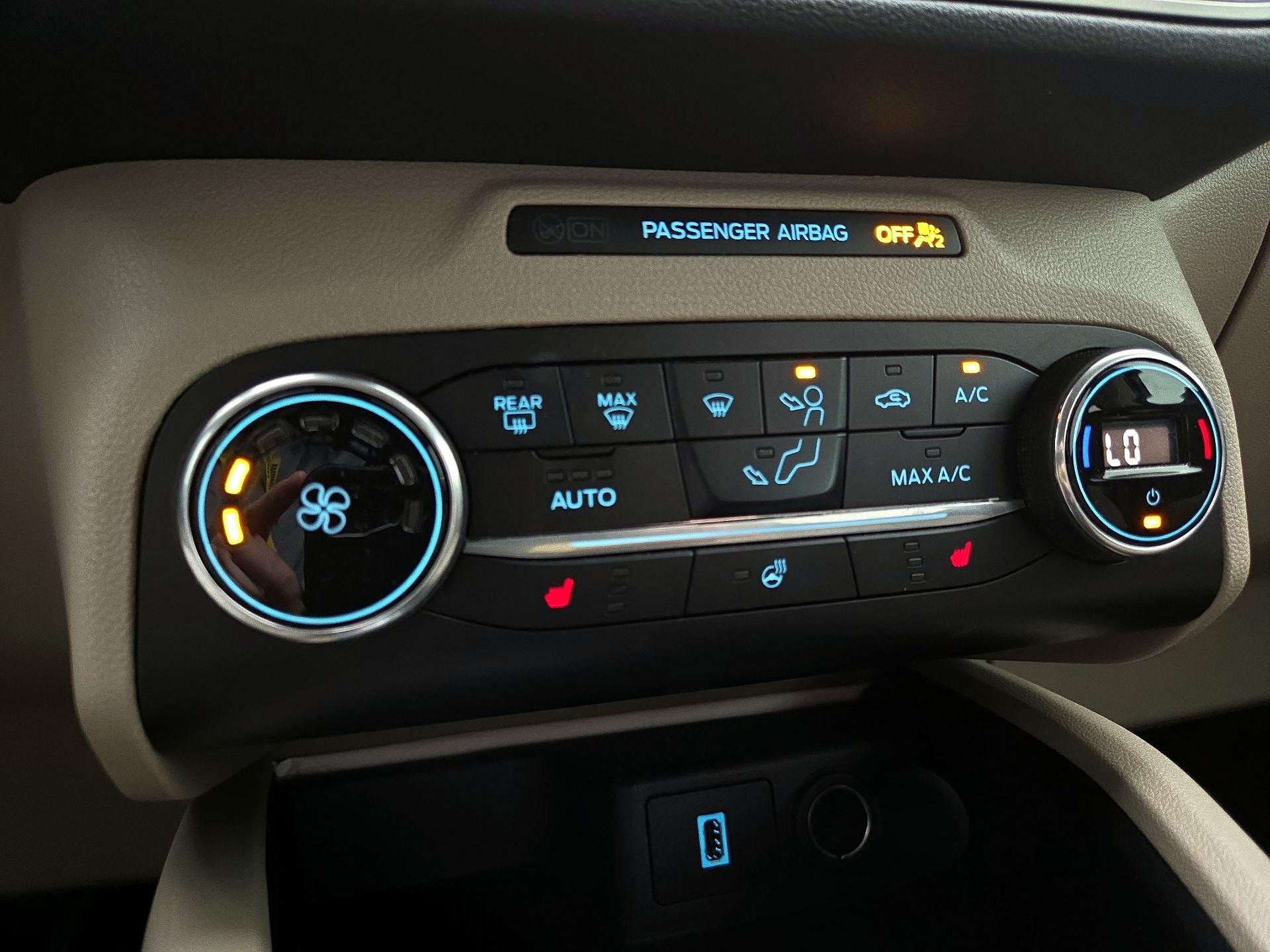 Thumbnail: 2020 Ford Escape - 17