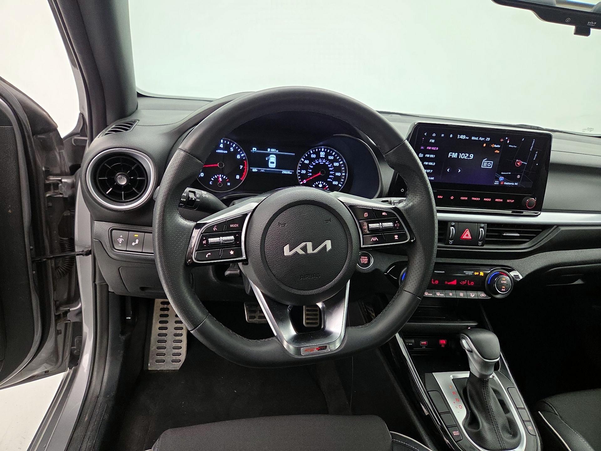 Thumbnail: 2024 Kia Forte - 10