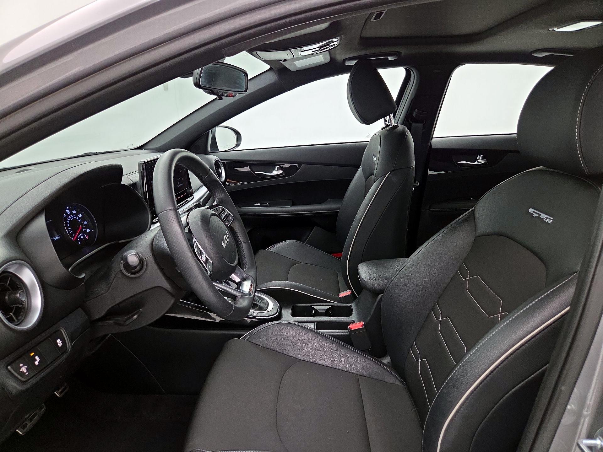 Thumbnail: 2024 Kia Forte - 11